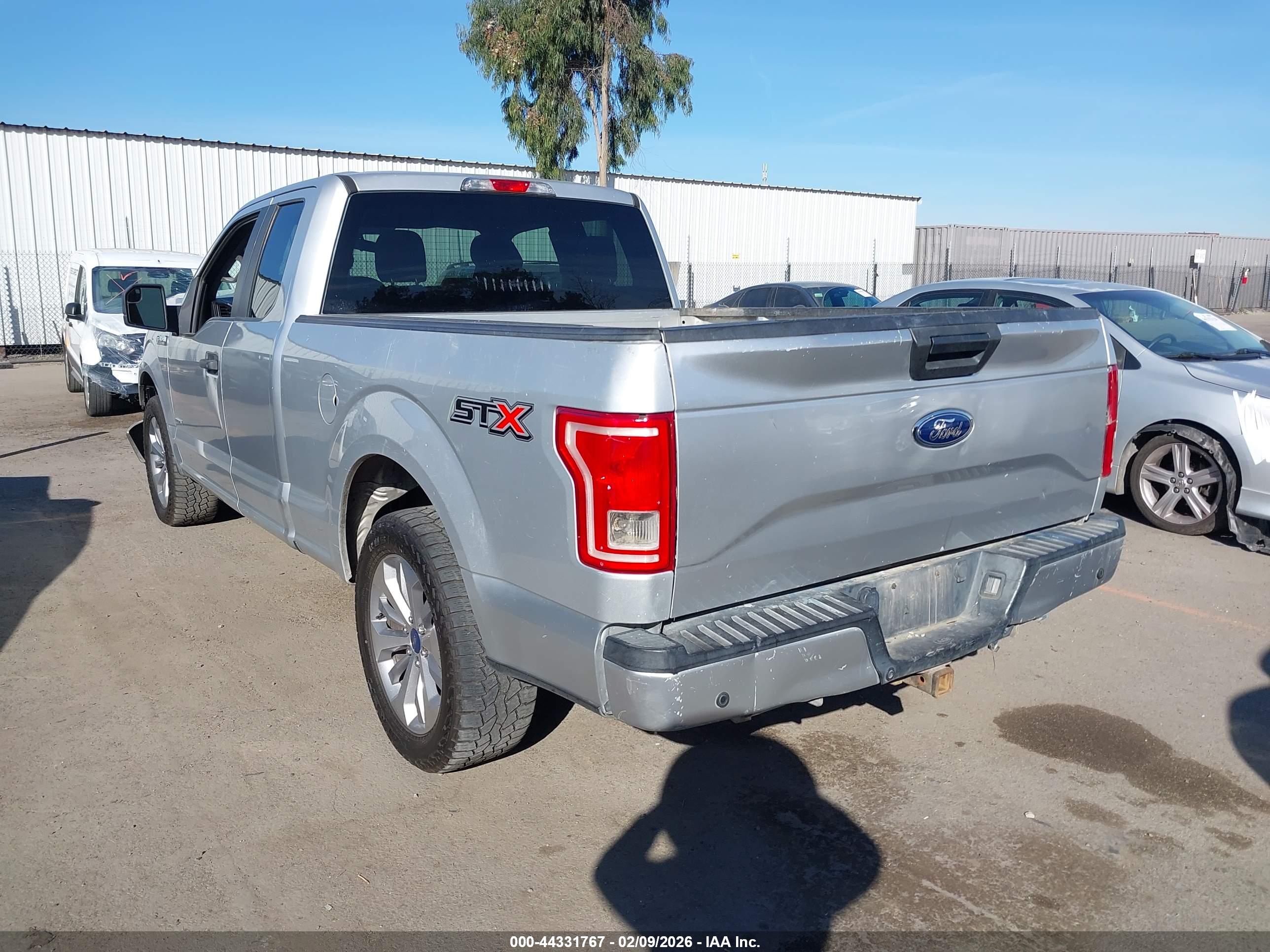 FORD F-150 image 3