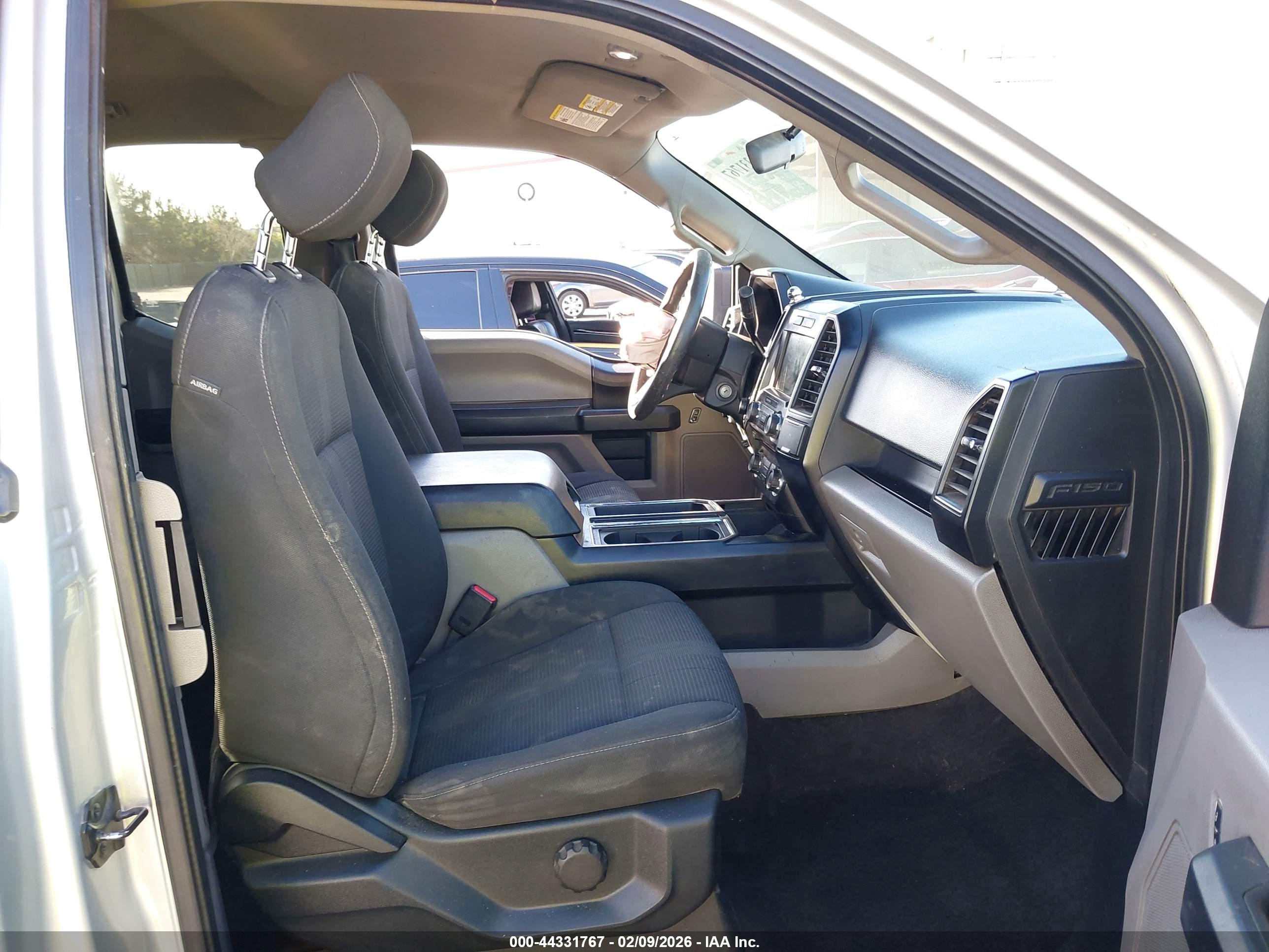 FORD F-150 image 5