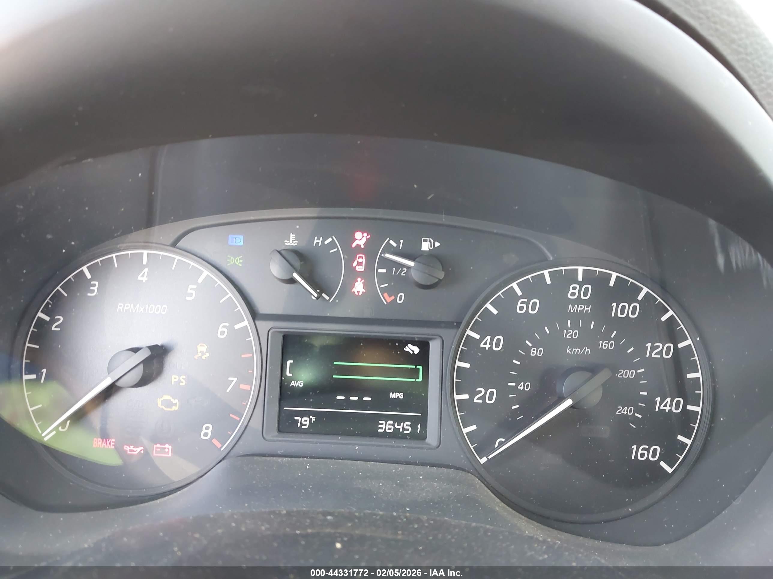 NISSAN SENTRA image 7