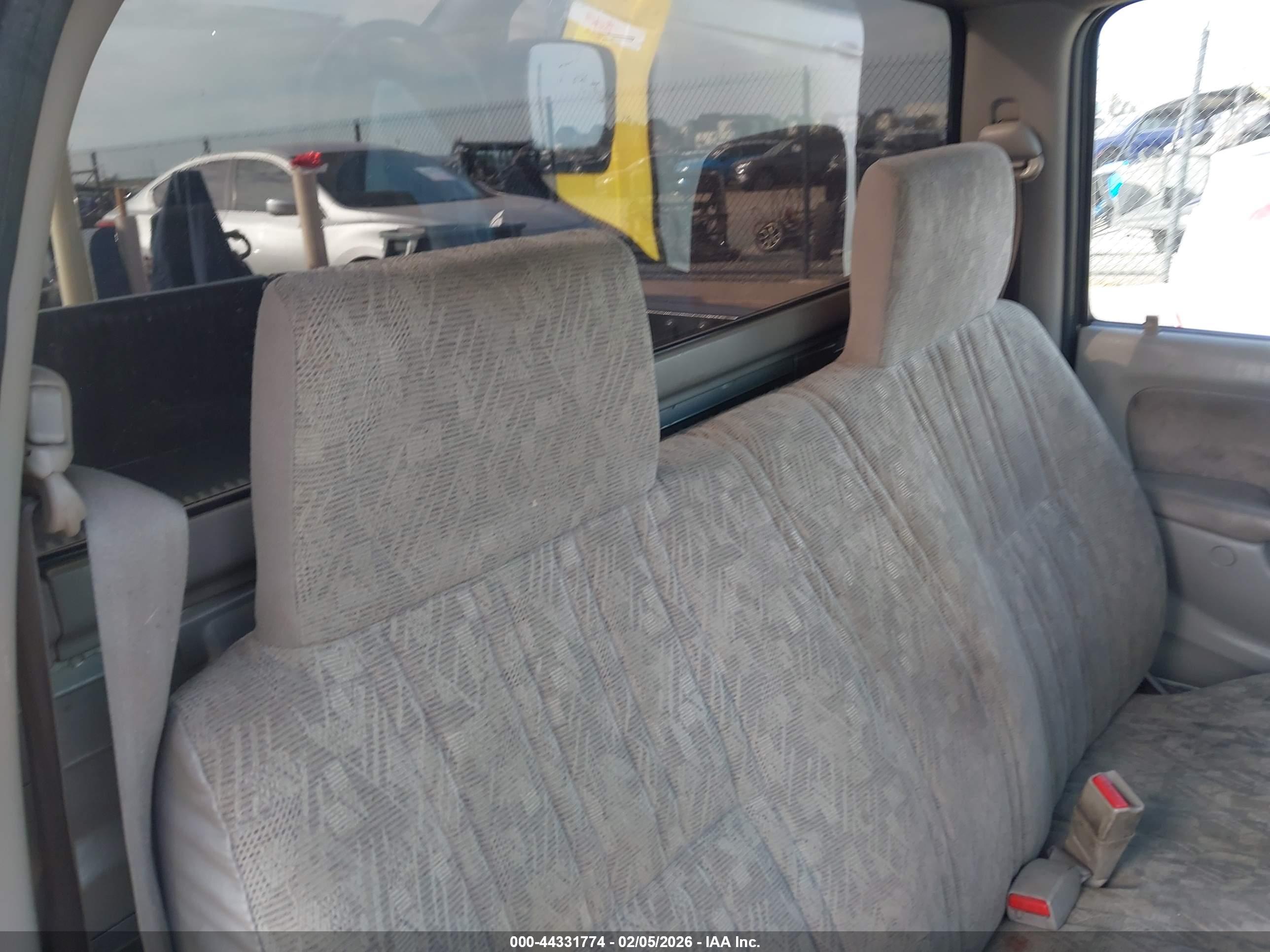 TOYOTA TACOMA image 8