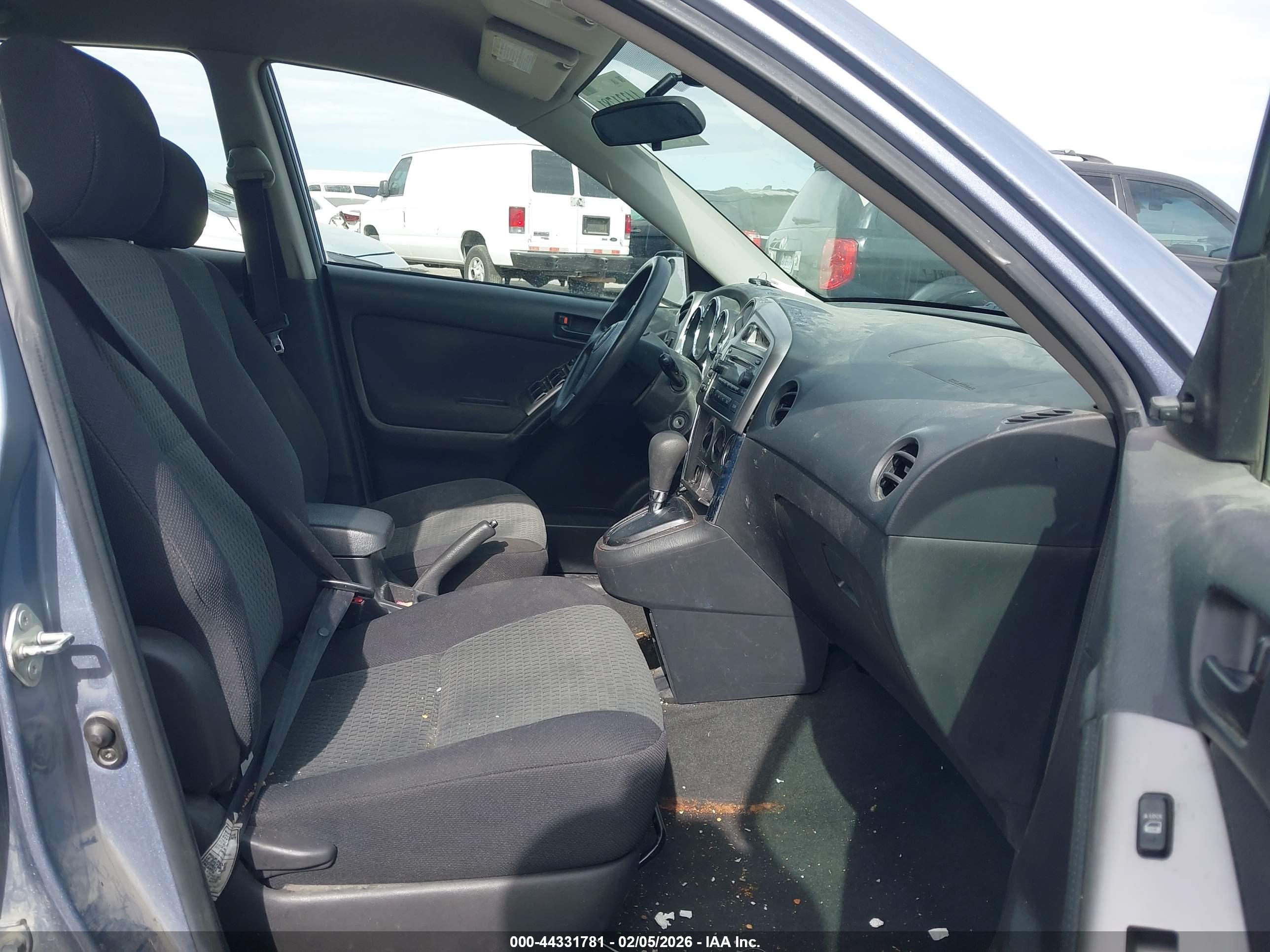 TOYOTA MATRIX image 5