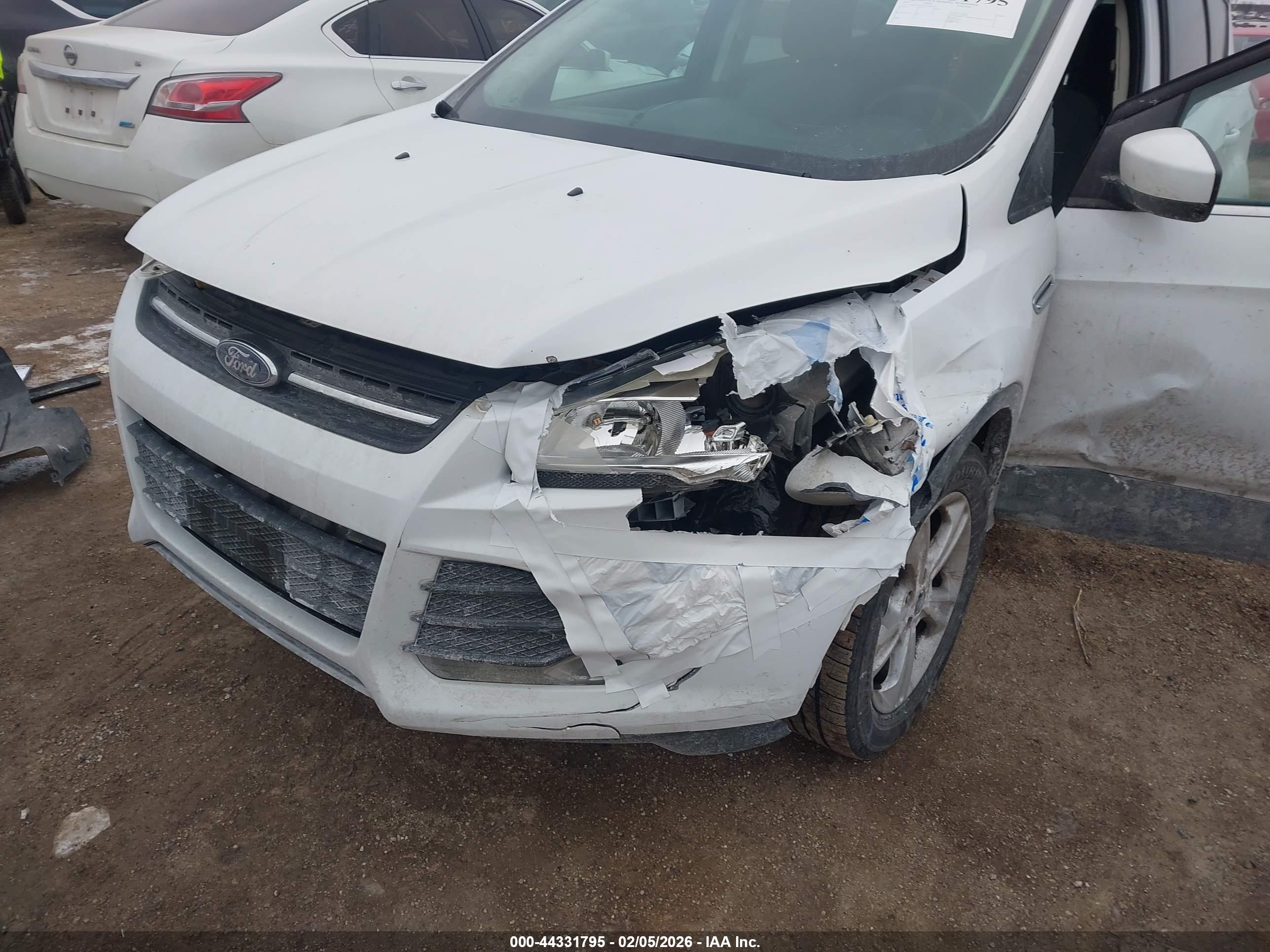 FORD ESCAPE image 6