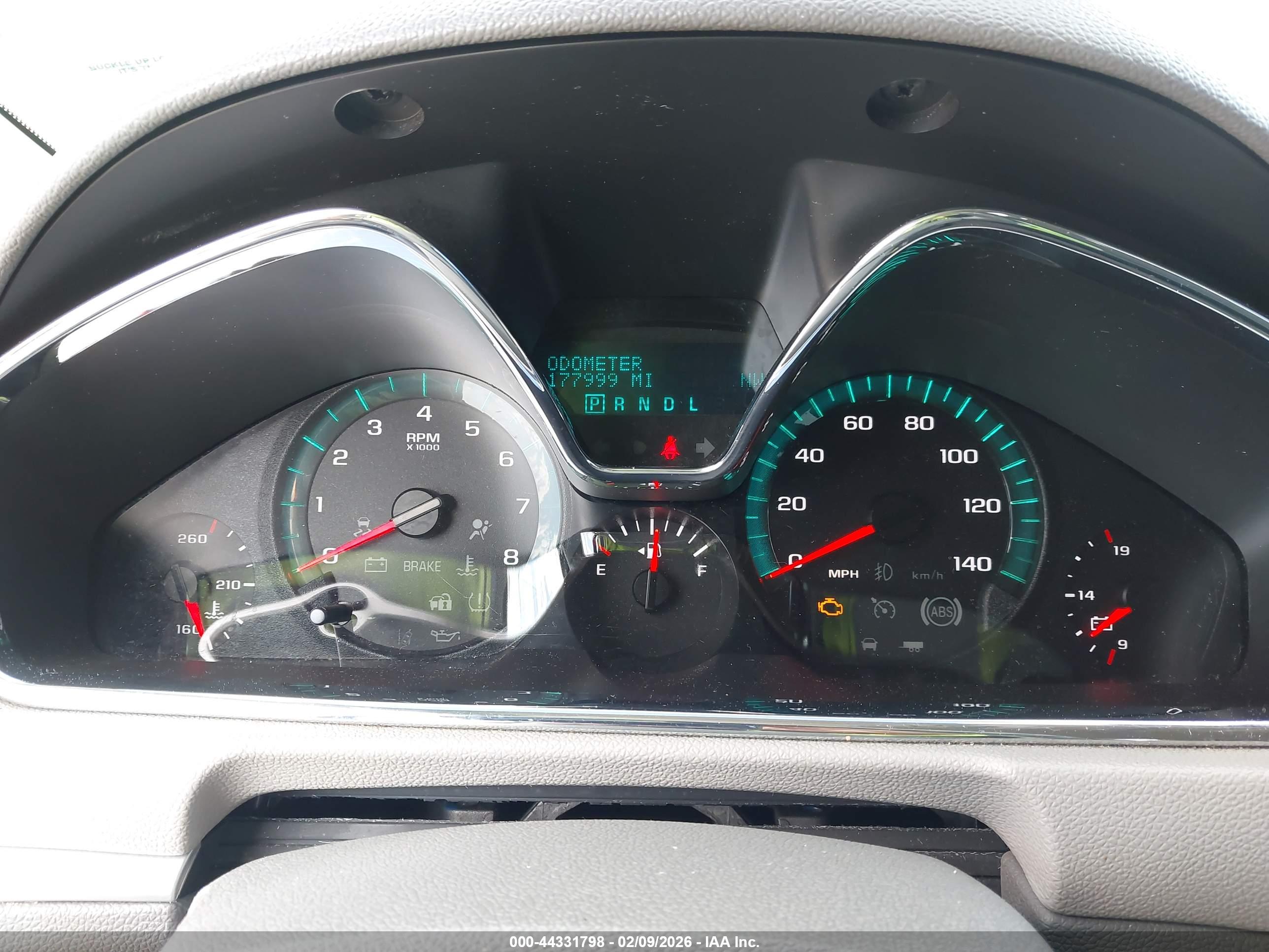 CHEVROLET TRAVERSE image 7
