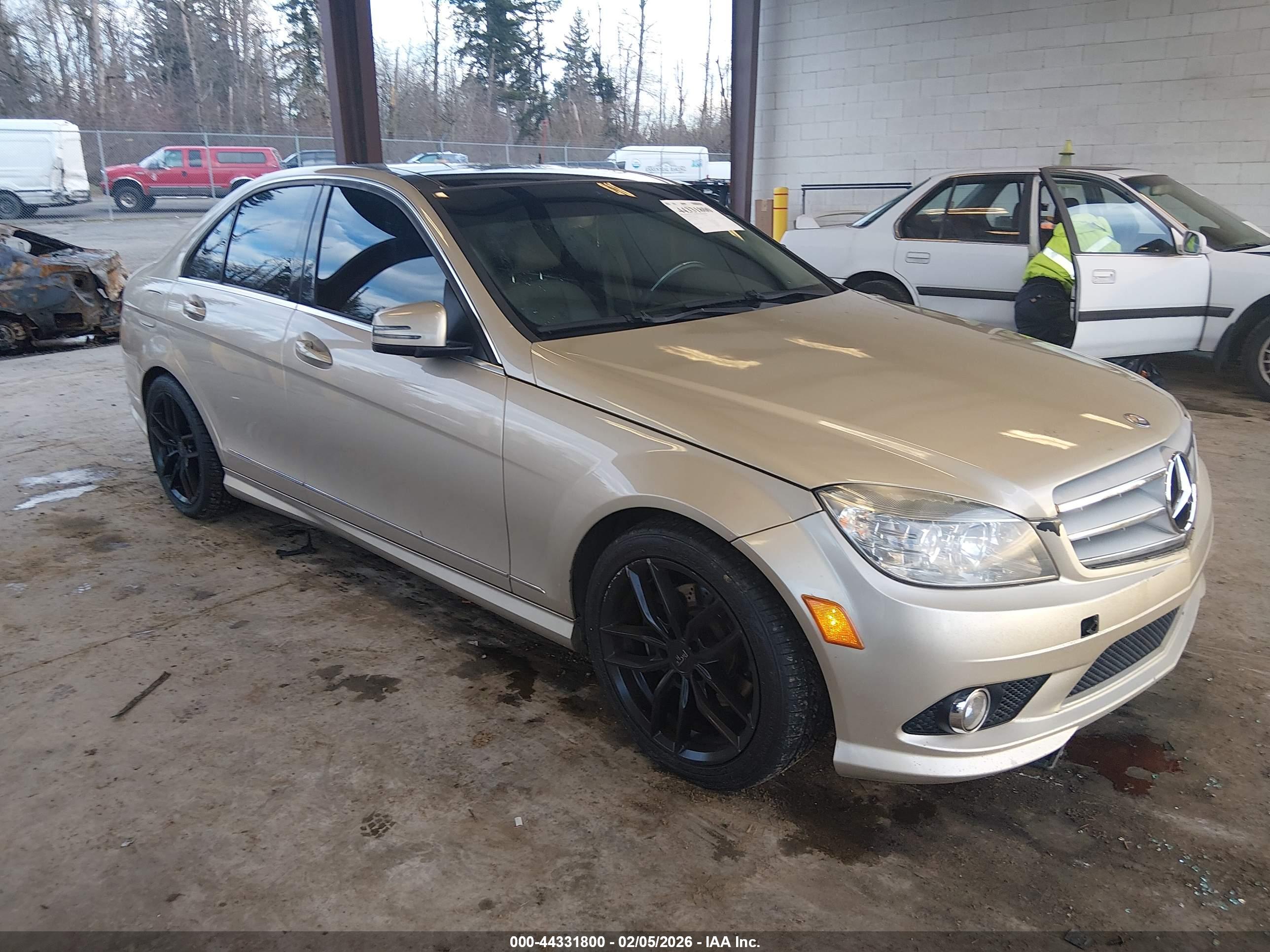 MERCEDES-BENZ C image 6