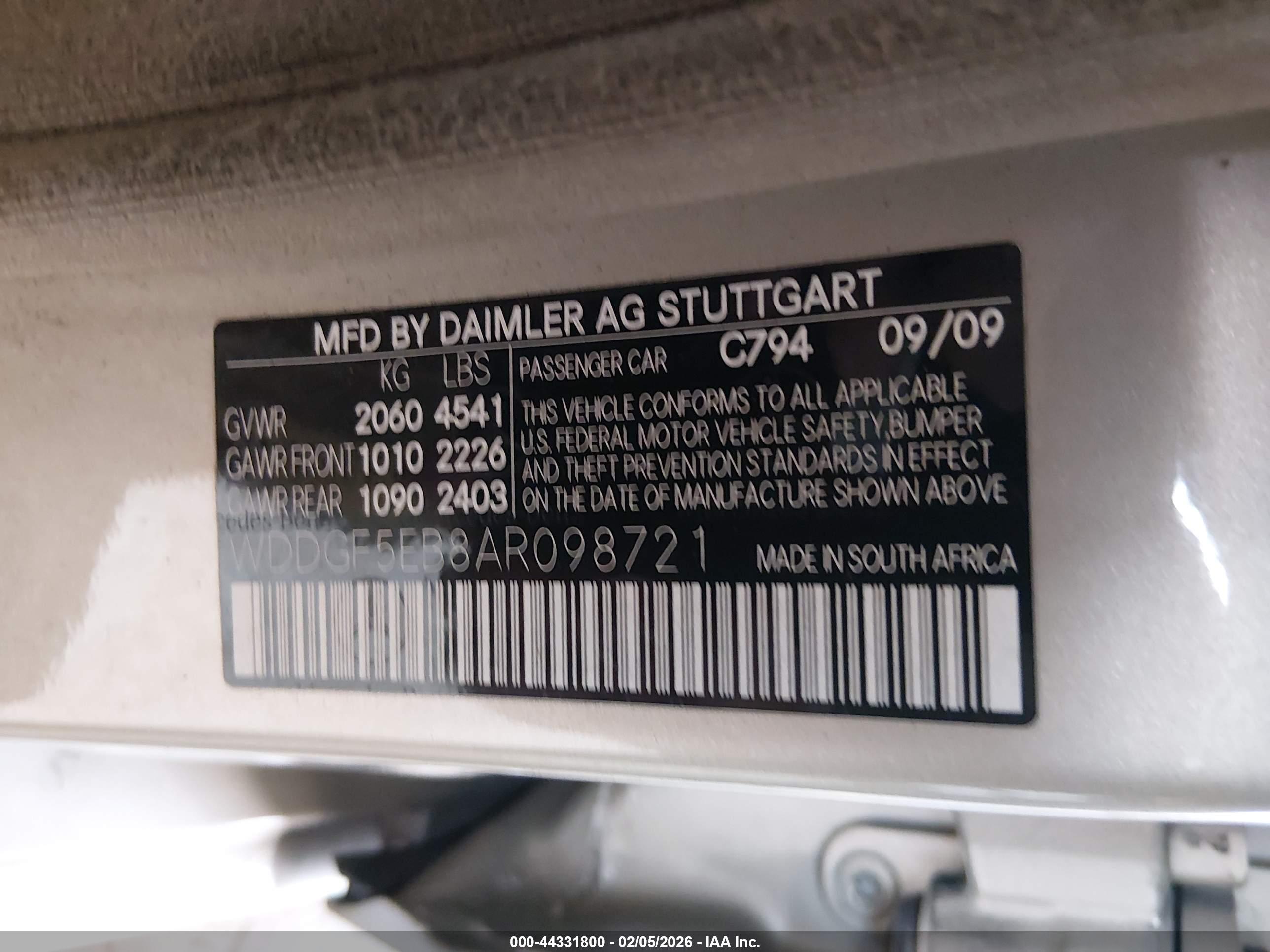 MERCEDES-BENZ C image 9