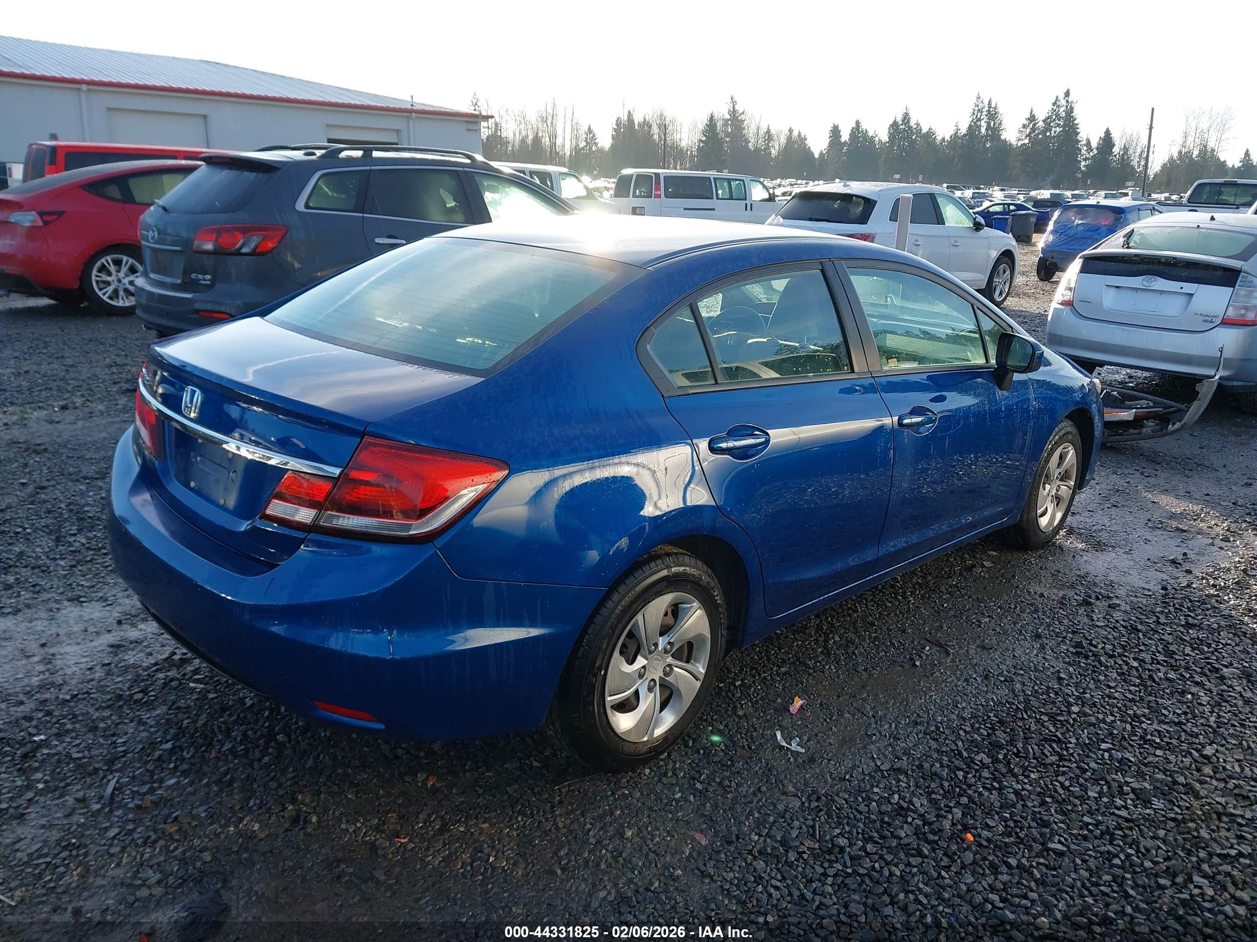 HONDA CIVIC image 4