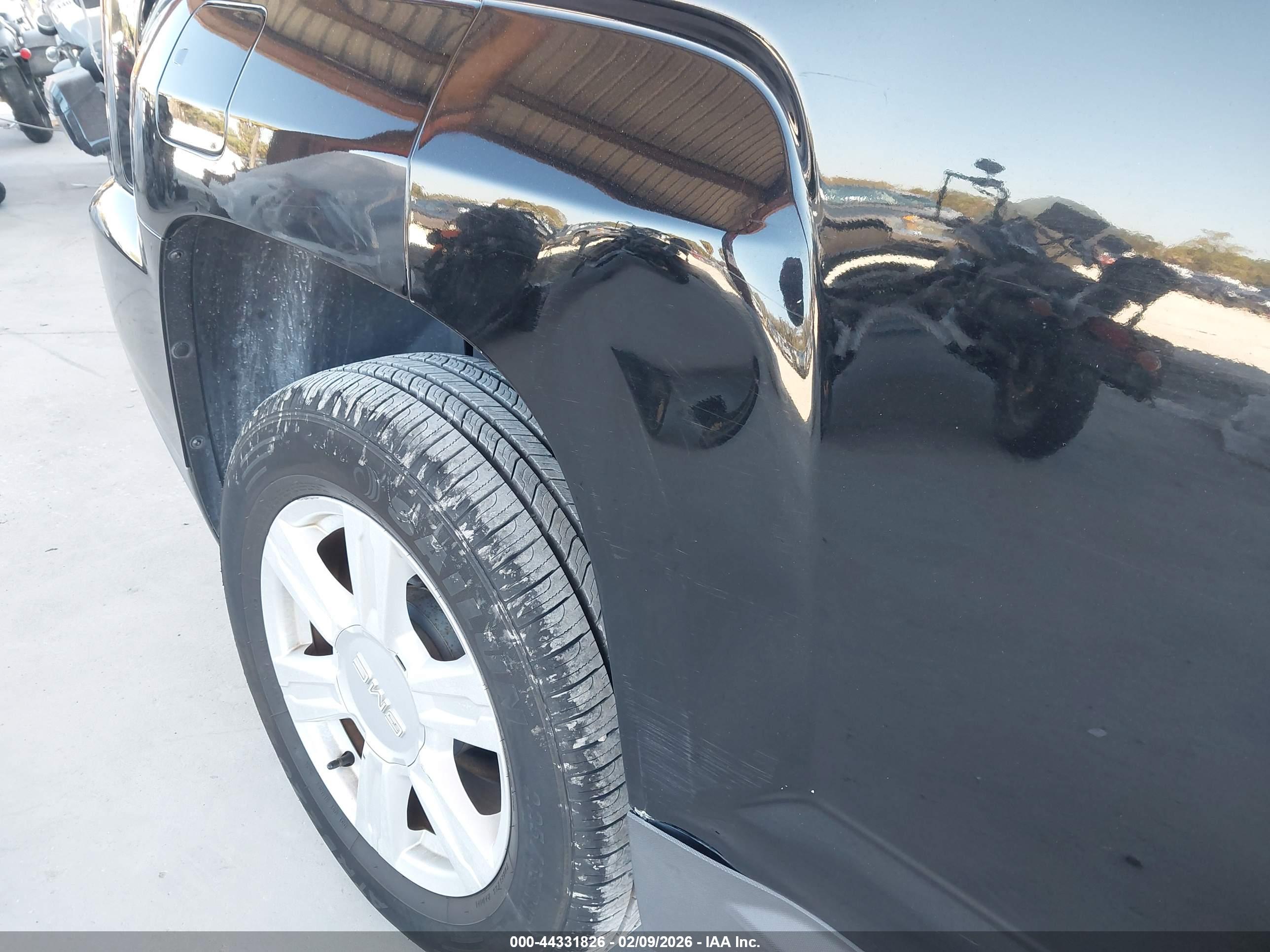 GMC TERRAIN image 6