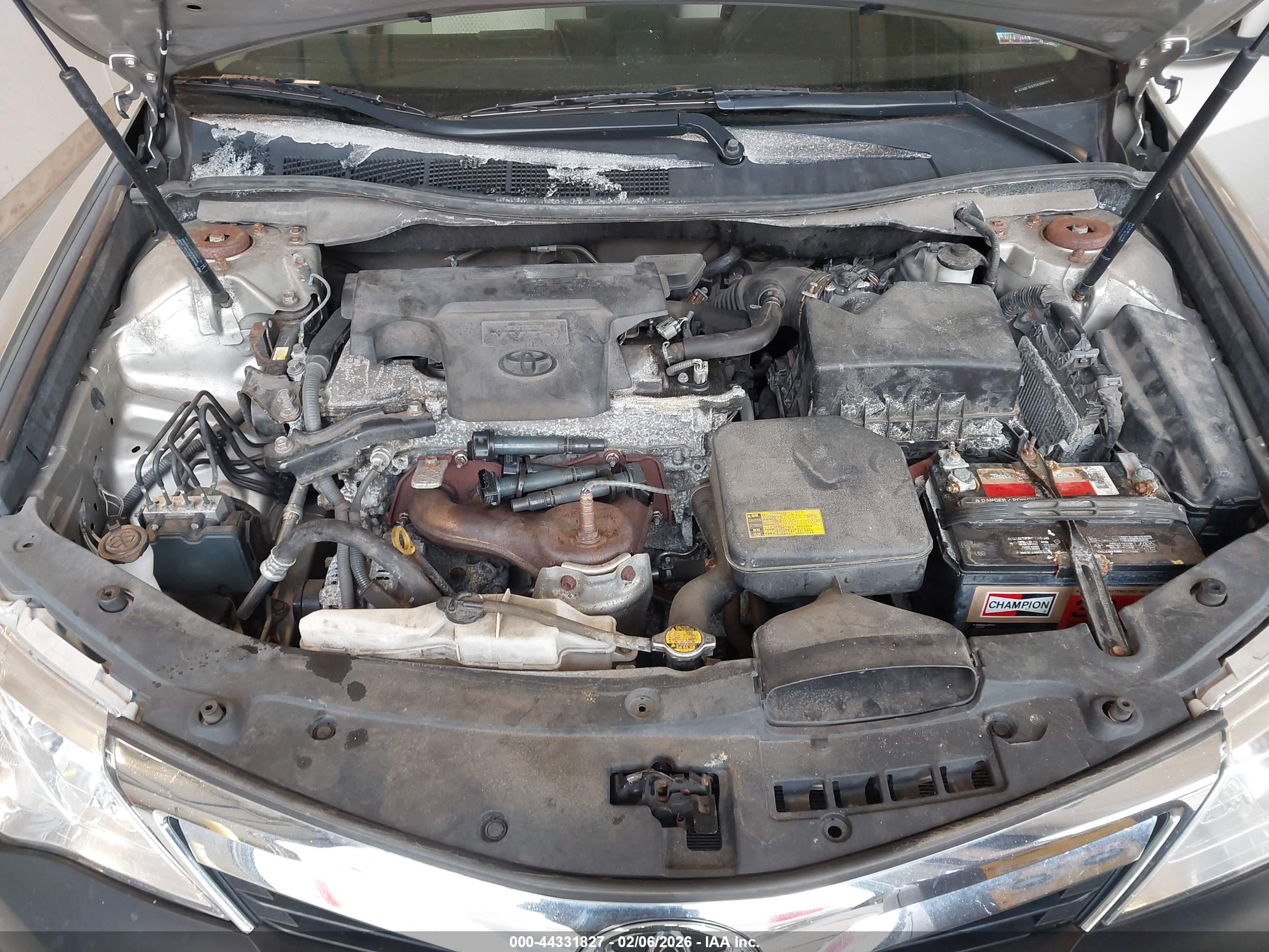 TOYOTA CAMRY image 10