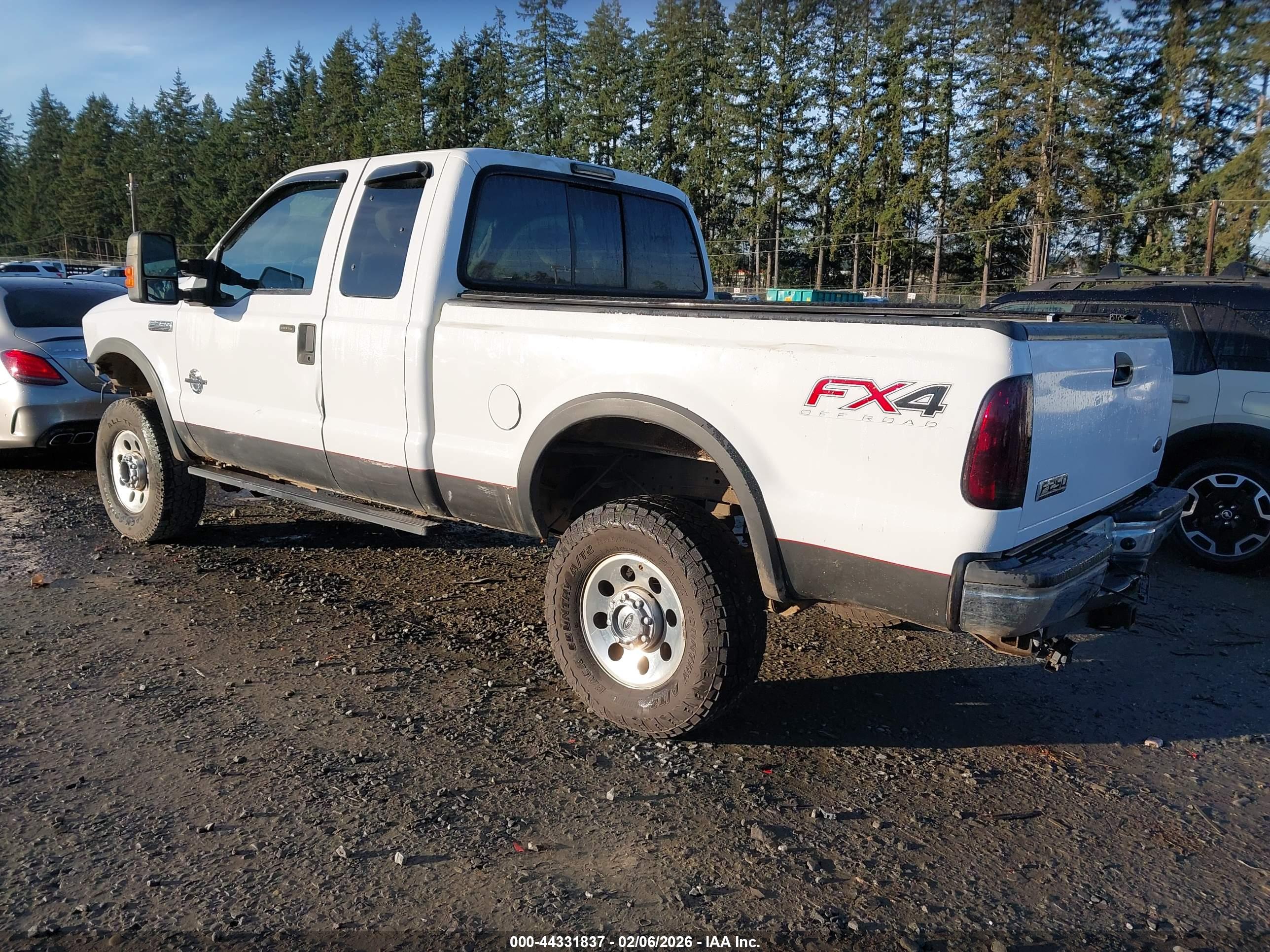 FORD F-250 image 3