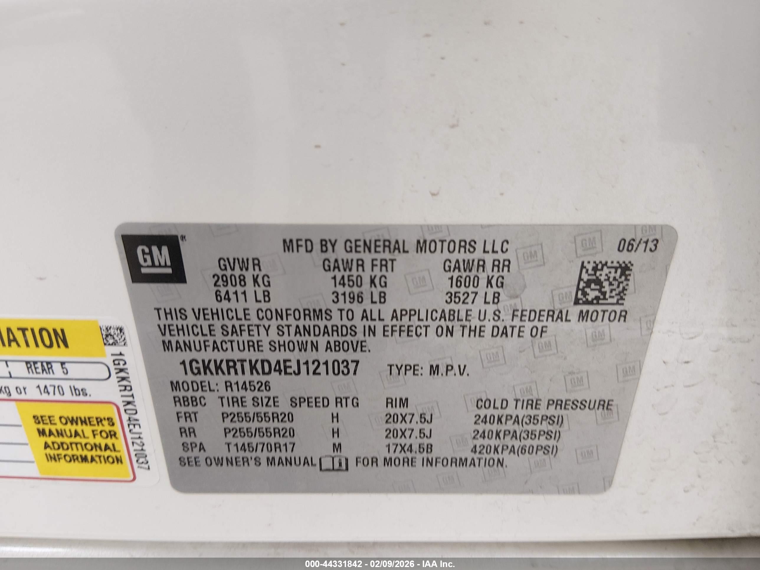 GMC ACADIA image 9