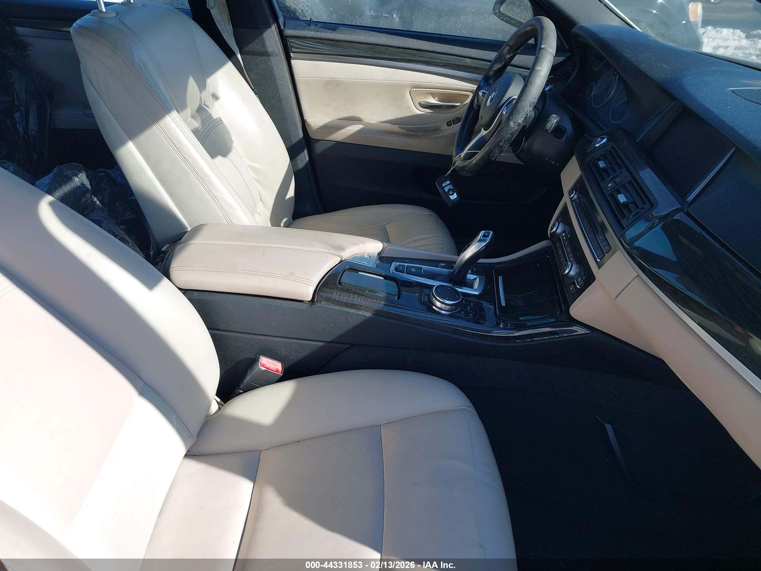 BMW 535I image 5