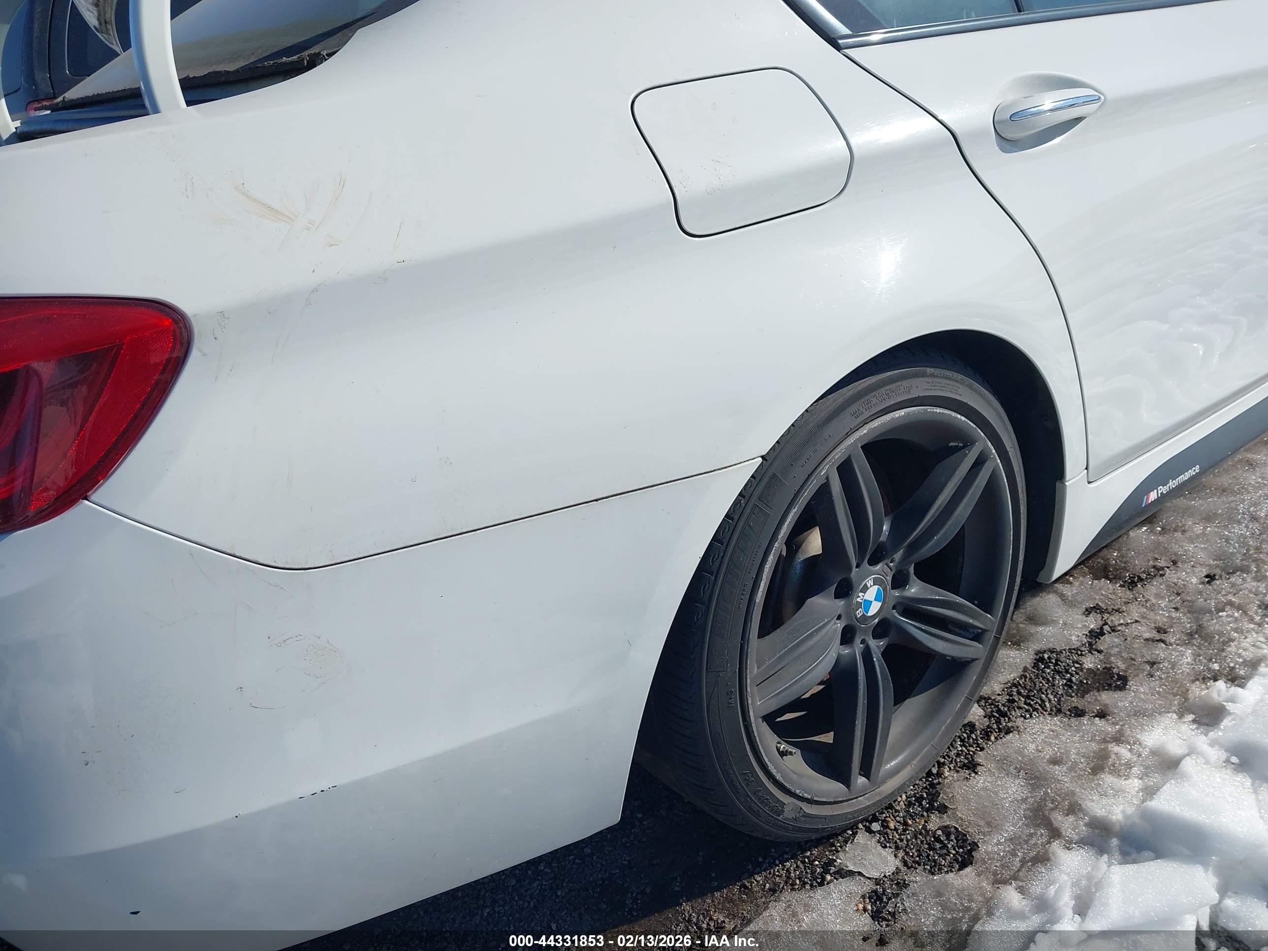 BMW 535I image 6