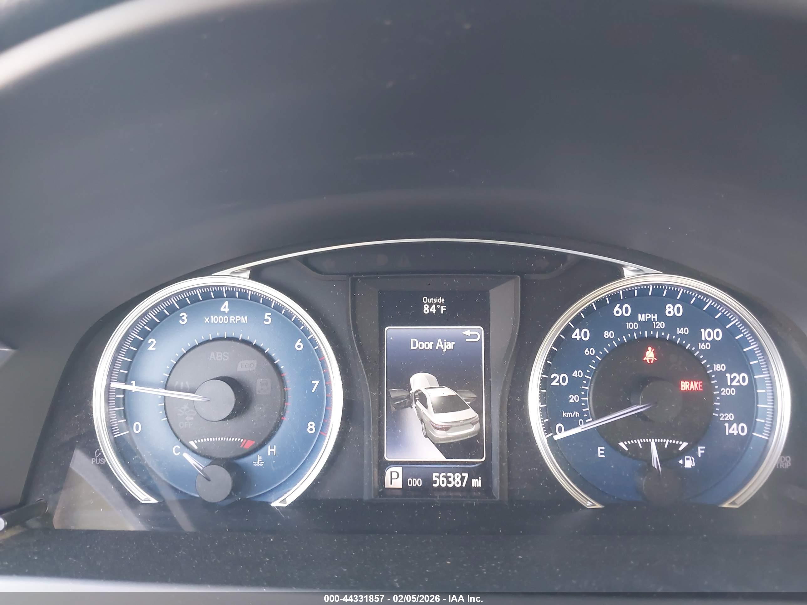 TOYOTA CAMRY image 7