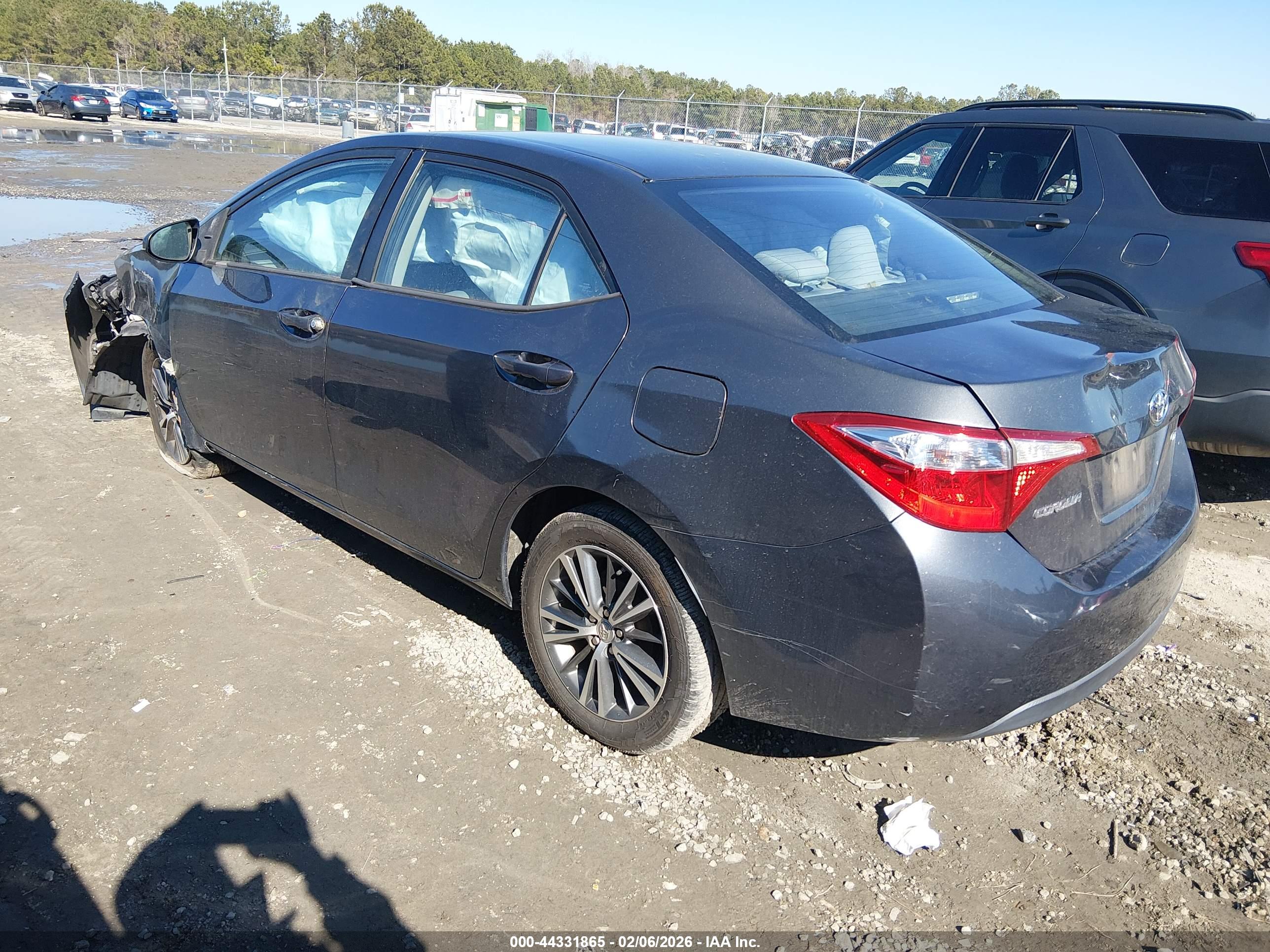 TOYOTA COROLLA image 3