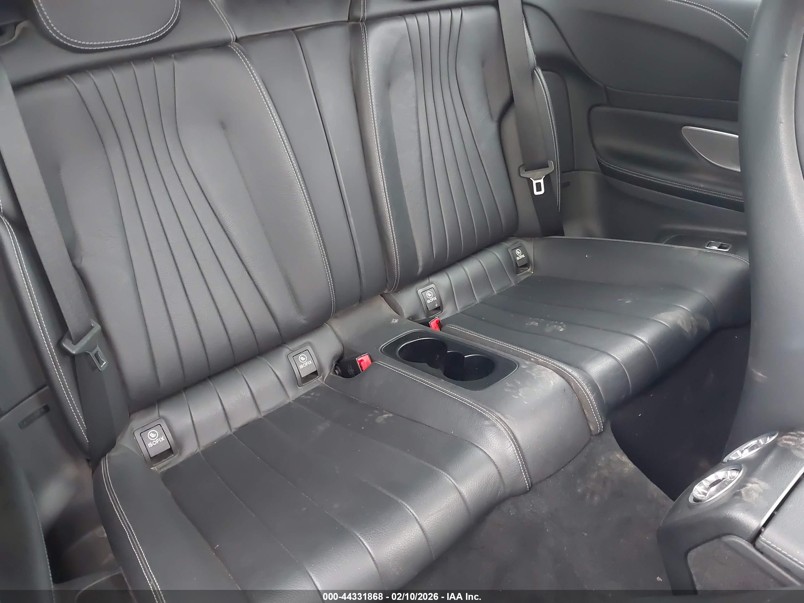 MERCEDES-BENZ E image 8