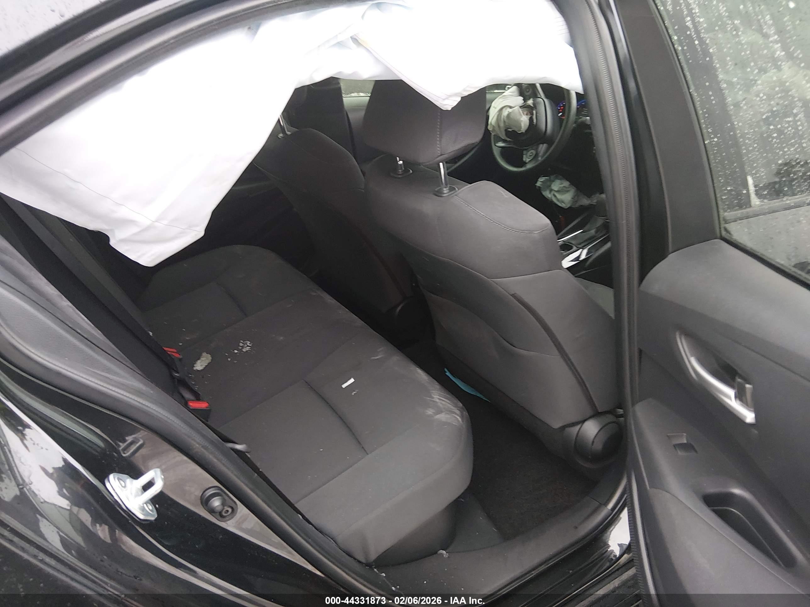TOYOTA COROLLA image 8