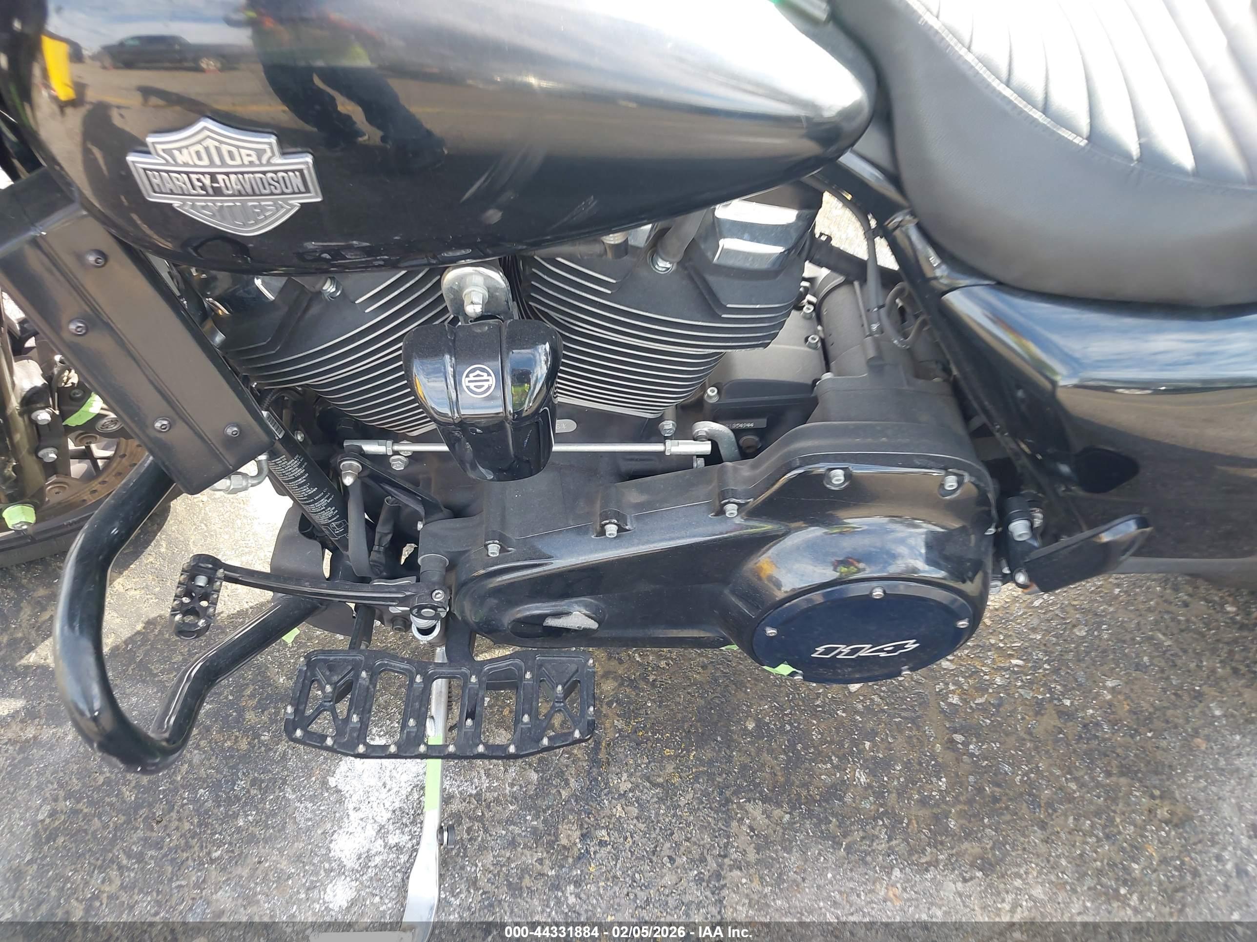 HARLEY-DAVIDSON FLHRXS image 9