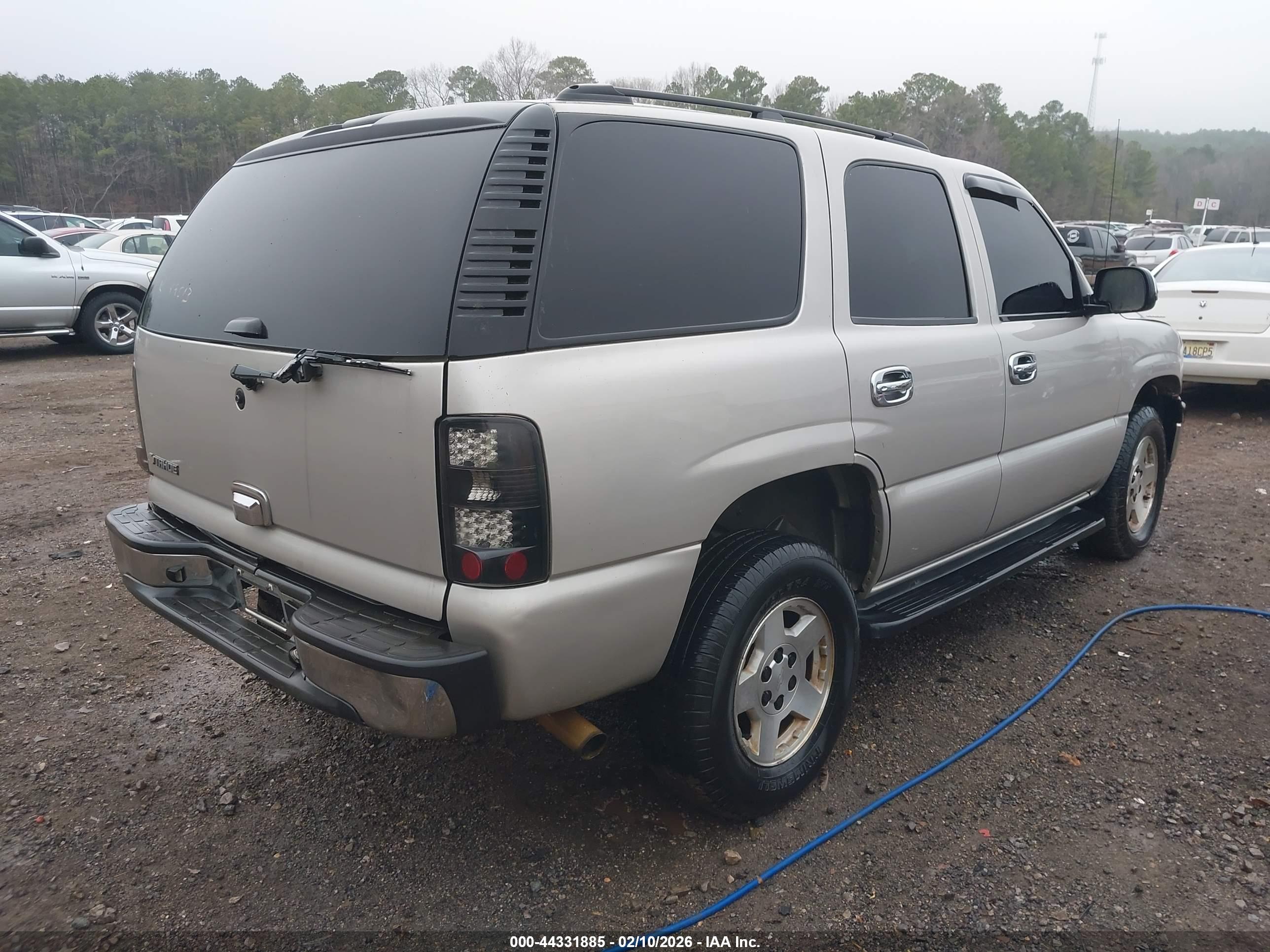 CHEVROLET TAHOE image 4