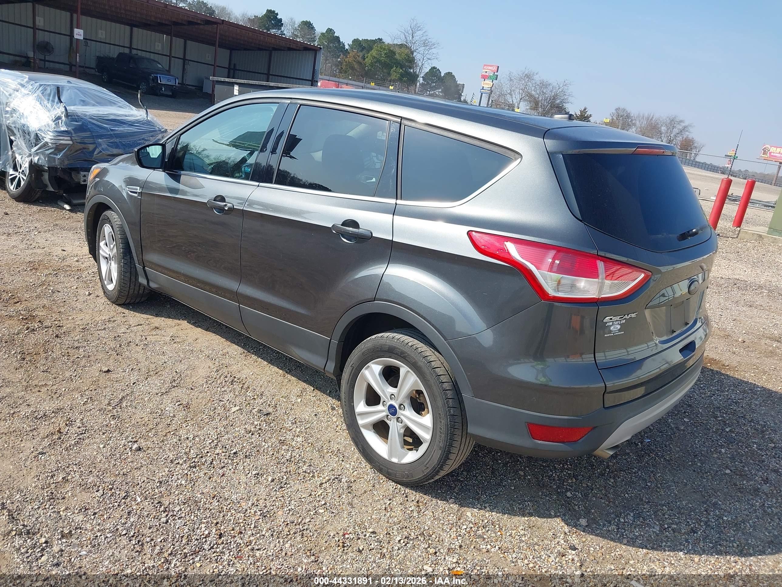FORD ESCAPE image 3