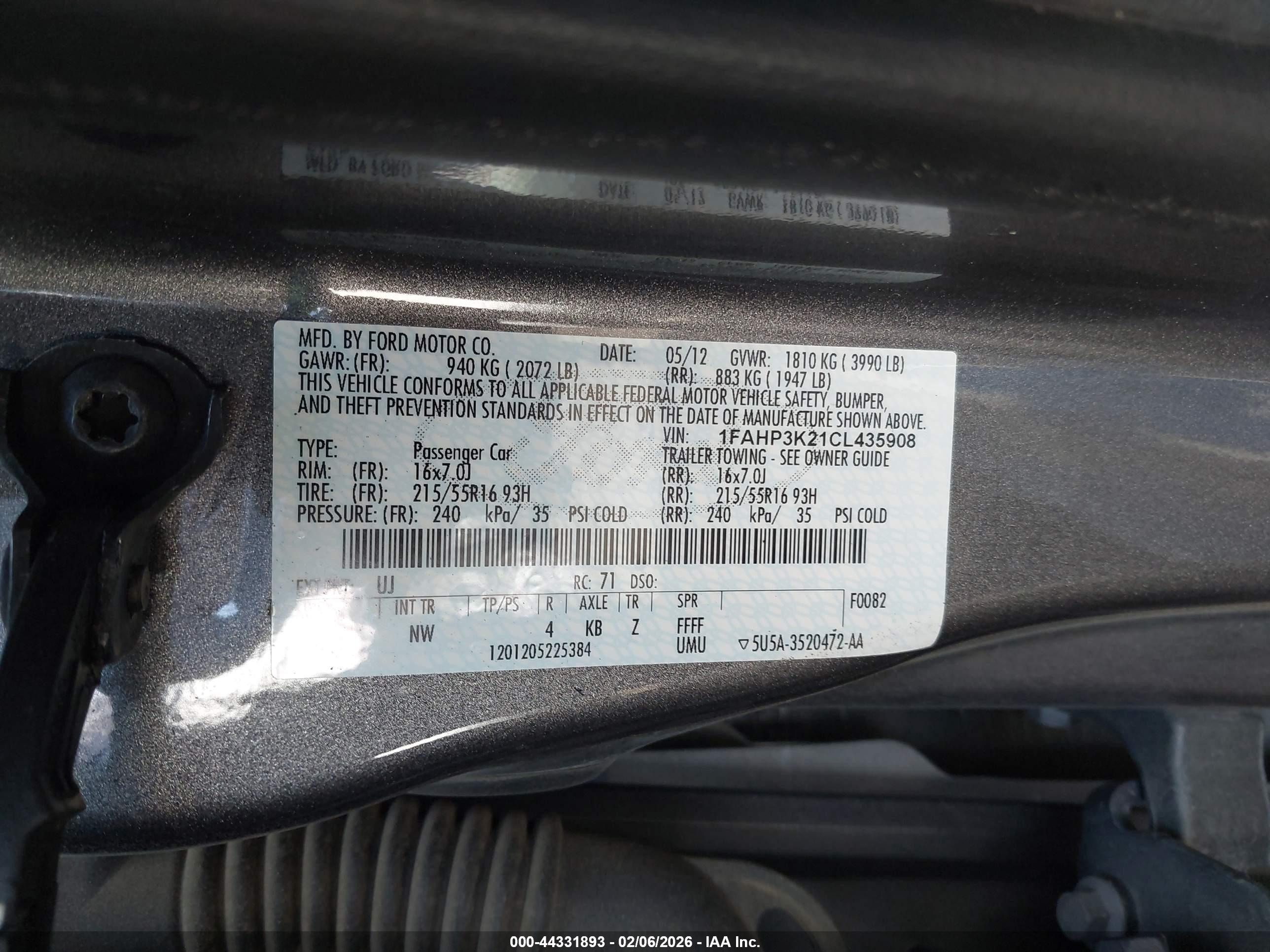 FORD FOCUS image 9