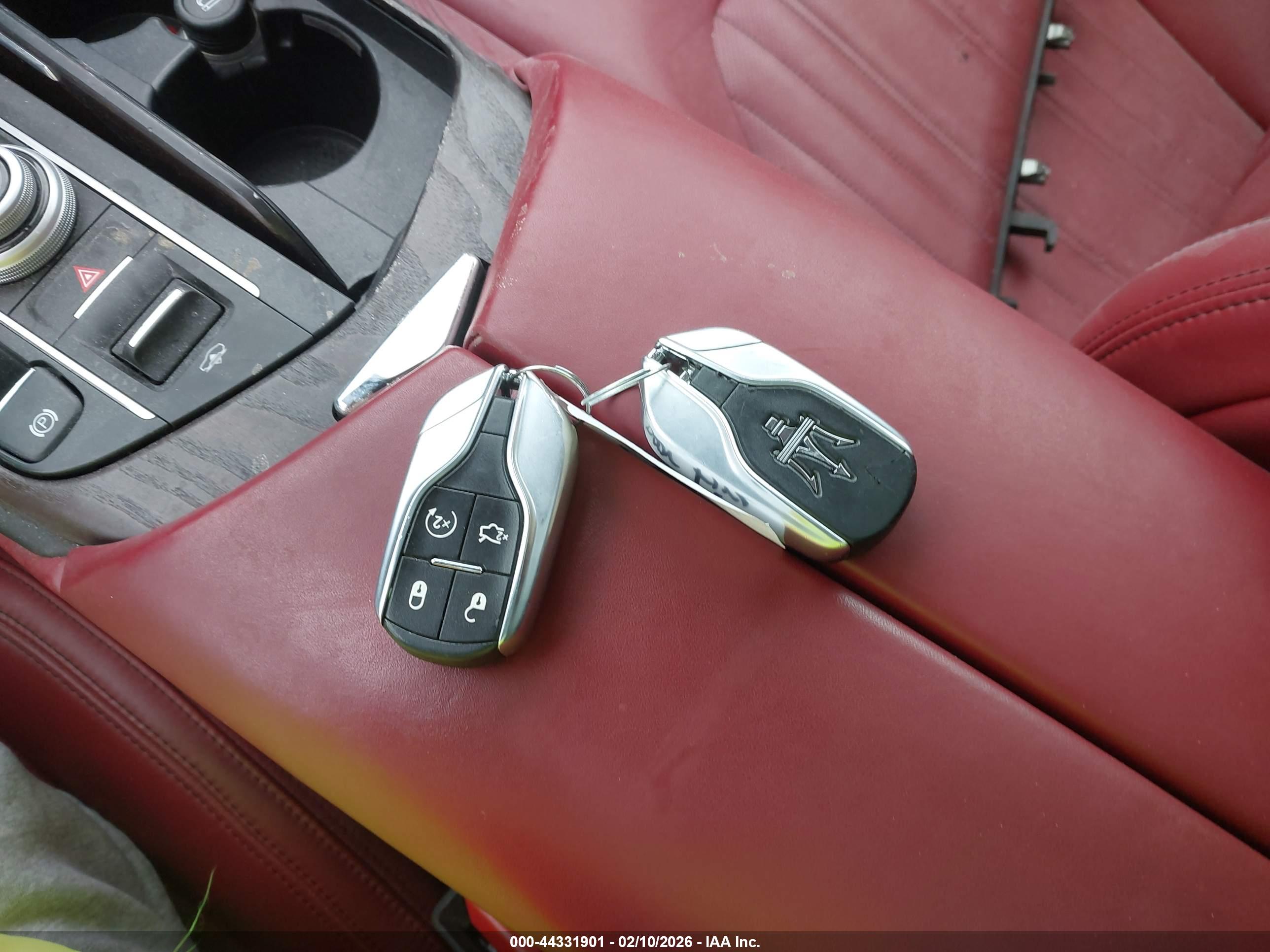 MASERATI LEVANTE image 11