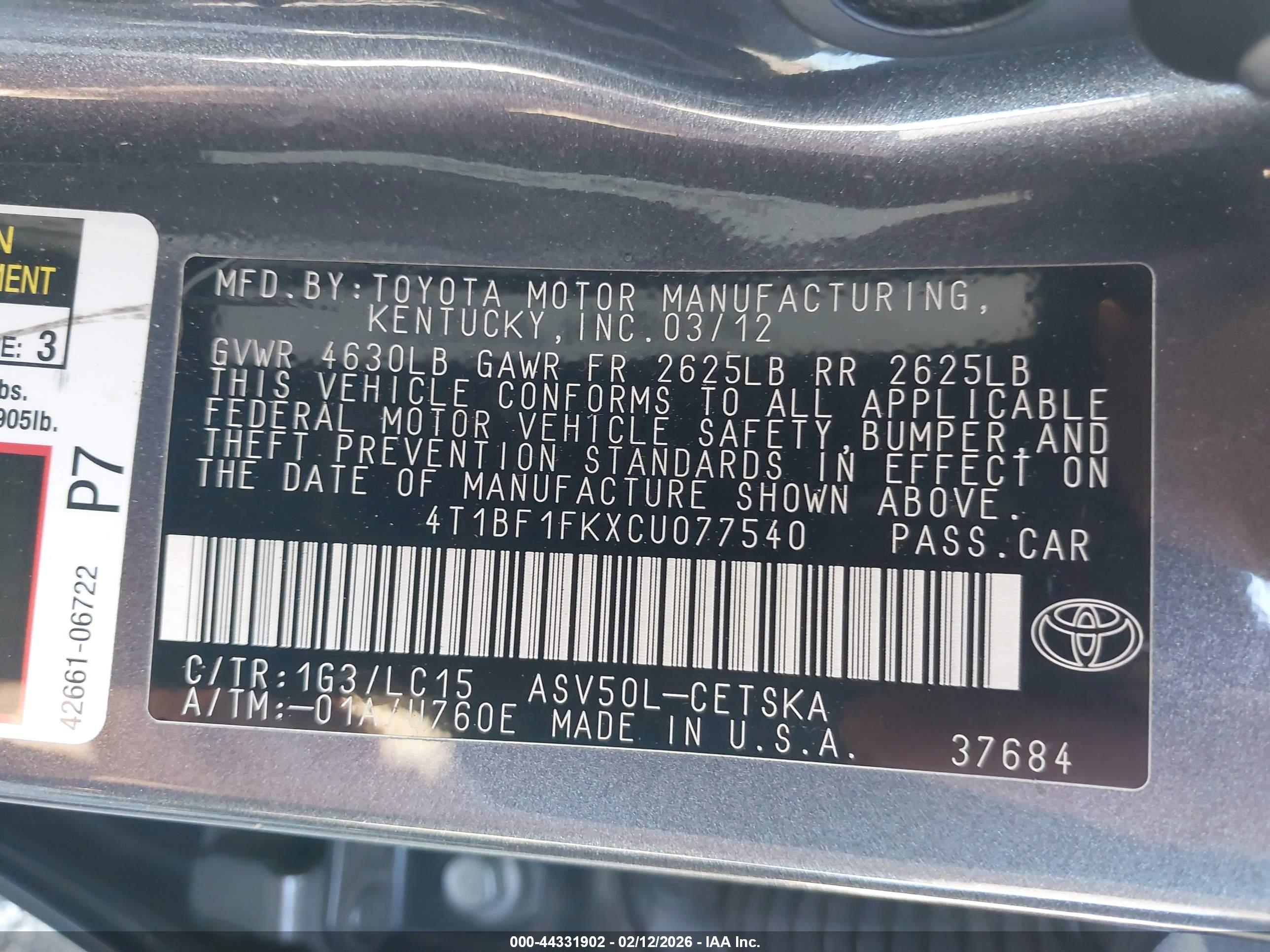 TOYOTA CAMRY image 9