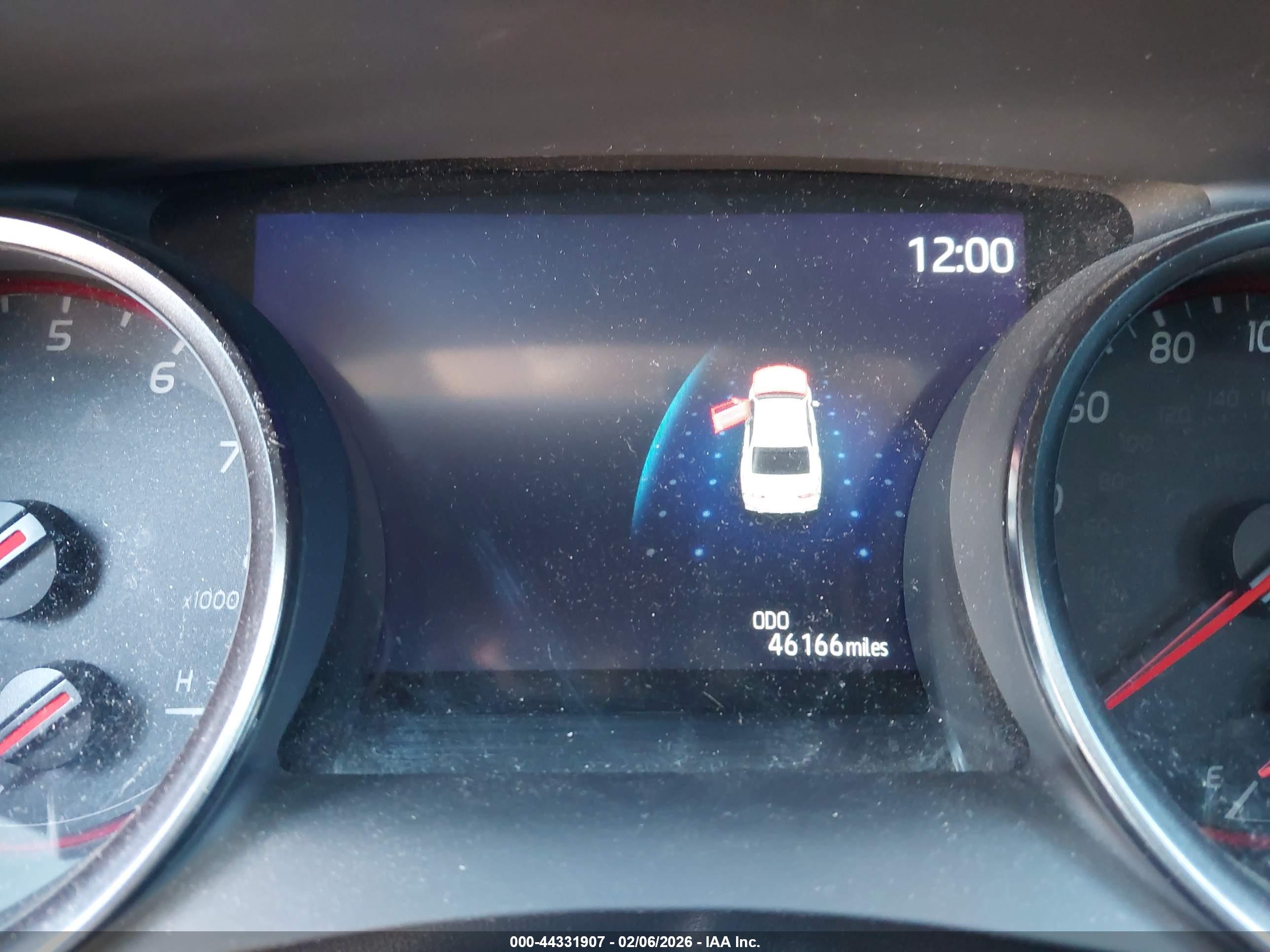 TOYOTA CAMRY image 7