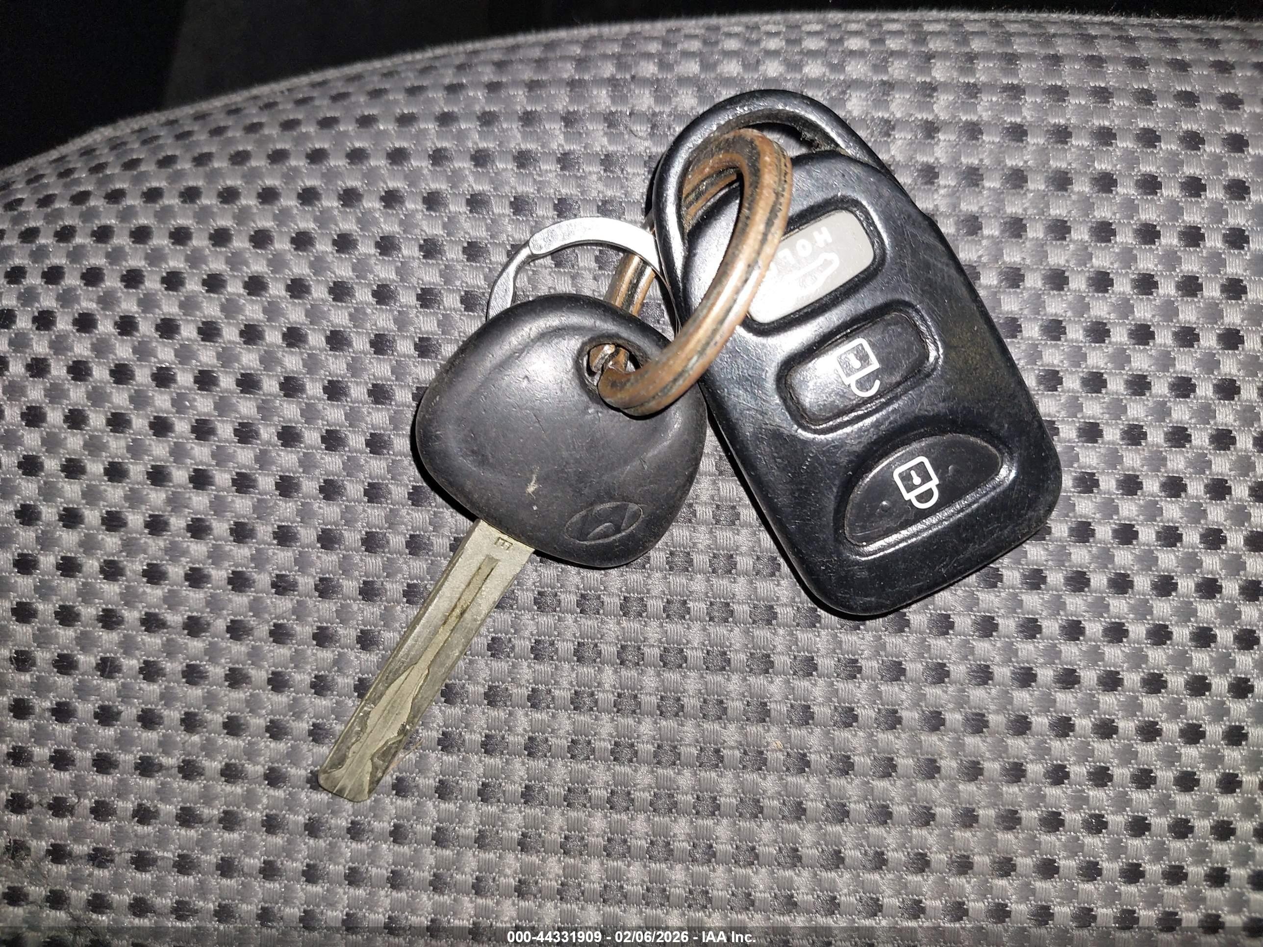 HYUNDAI SONATA image 11