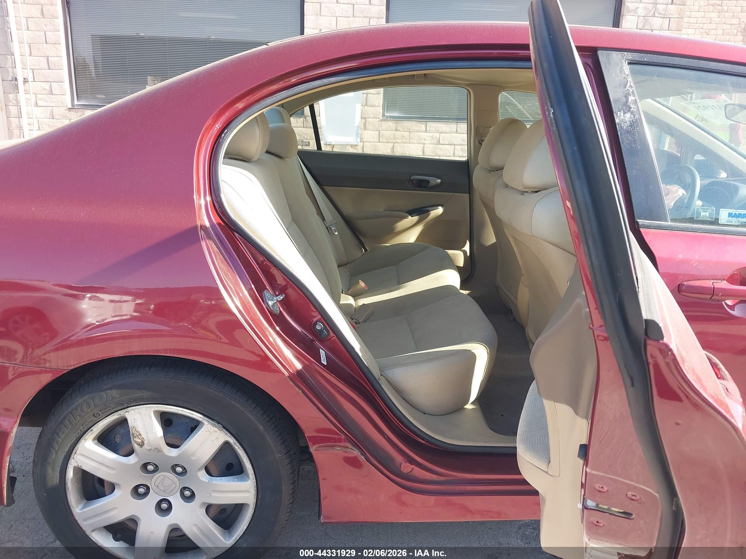 HONDA CIVIC image 8