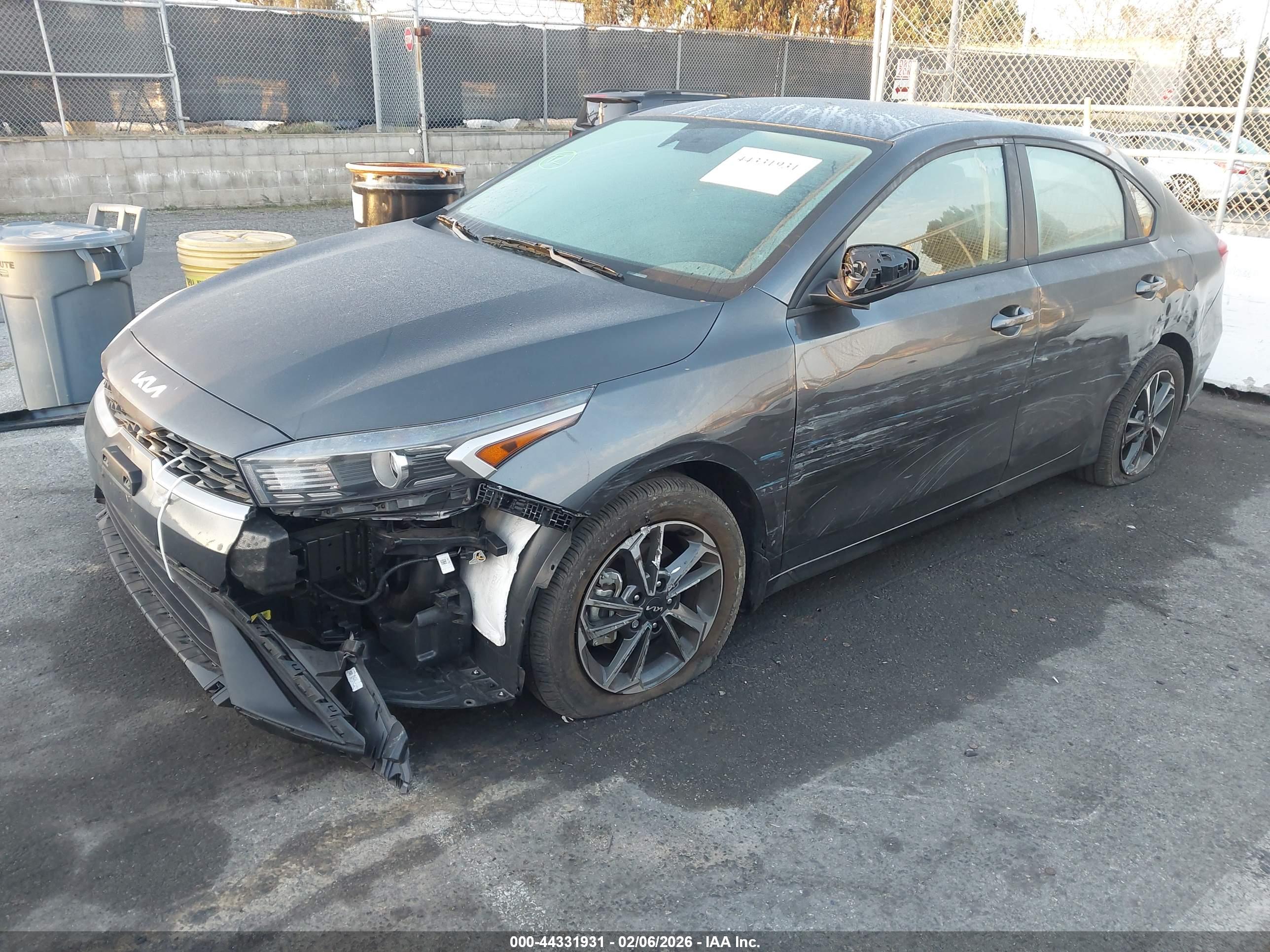 KIA FORTE image 2