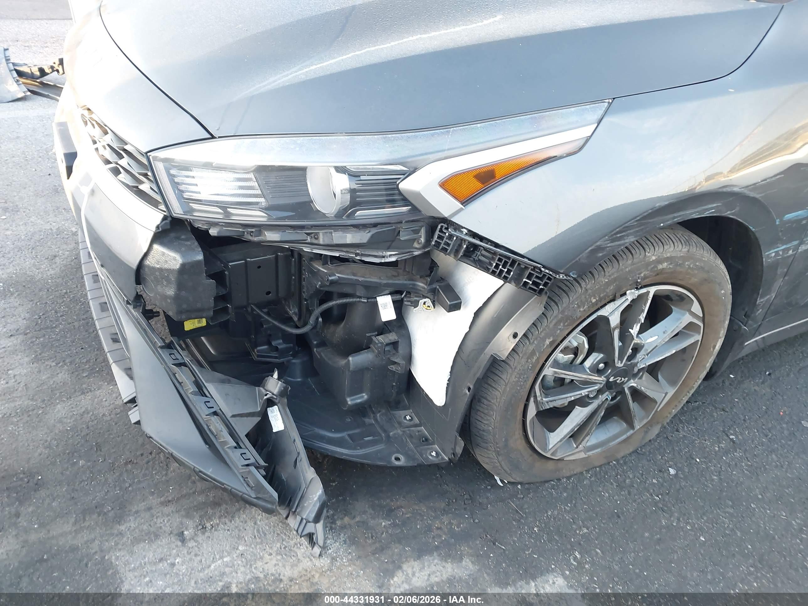KIA FORTE image 6