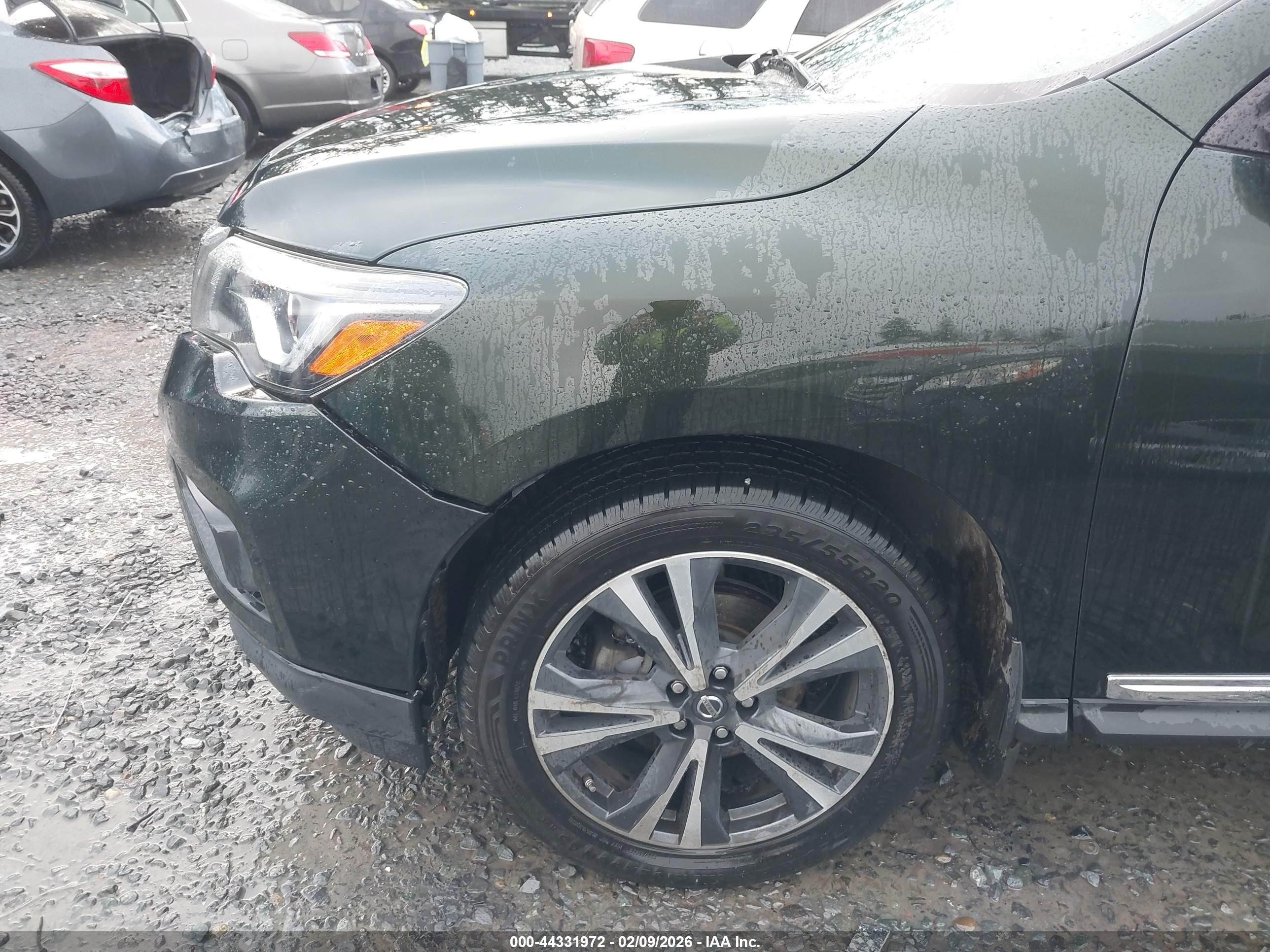 NISSAN PATHFINDER image 6