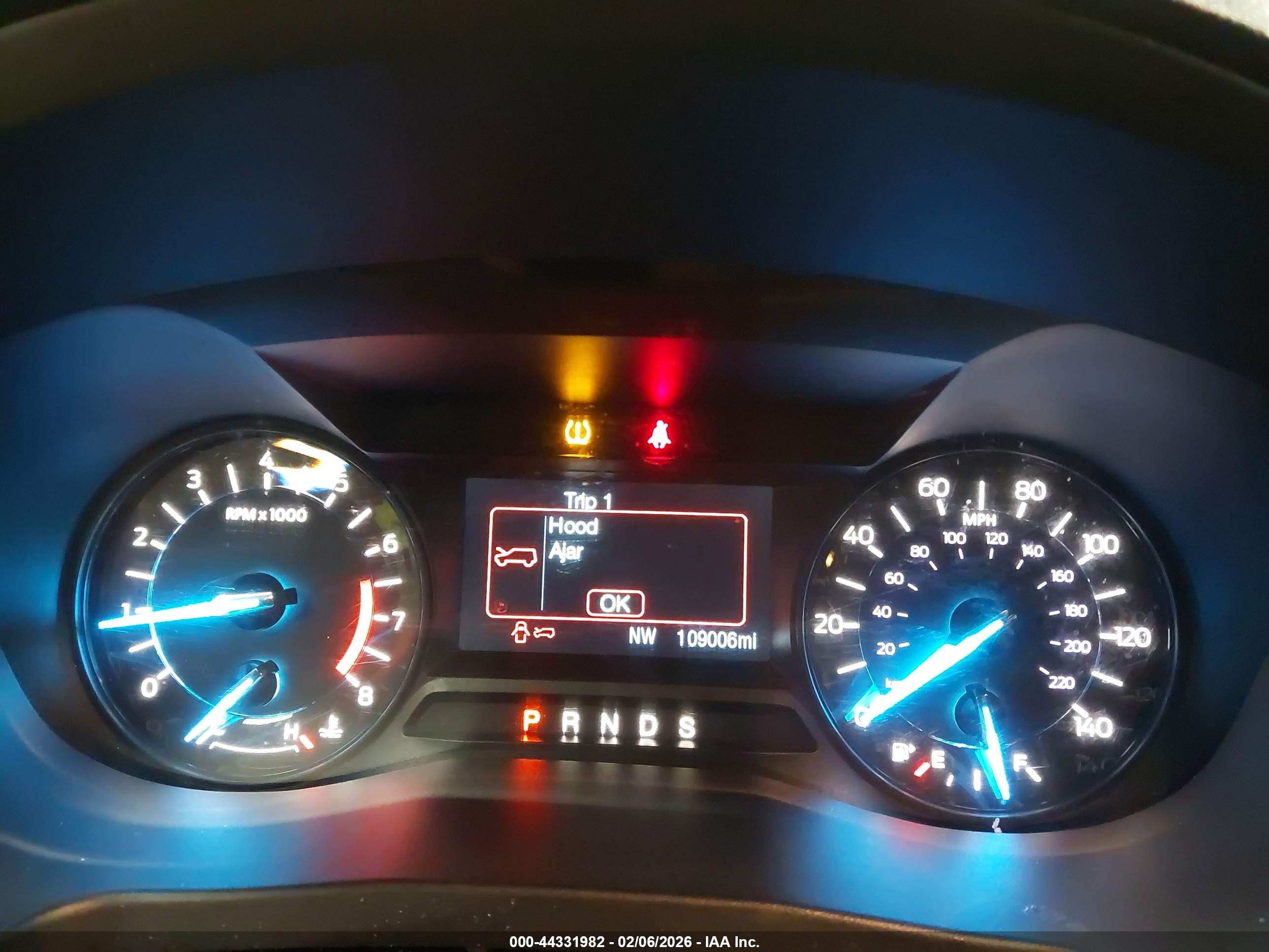 FORD EXPLORER image 7