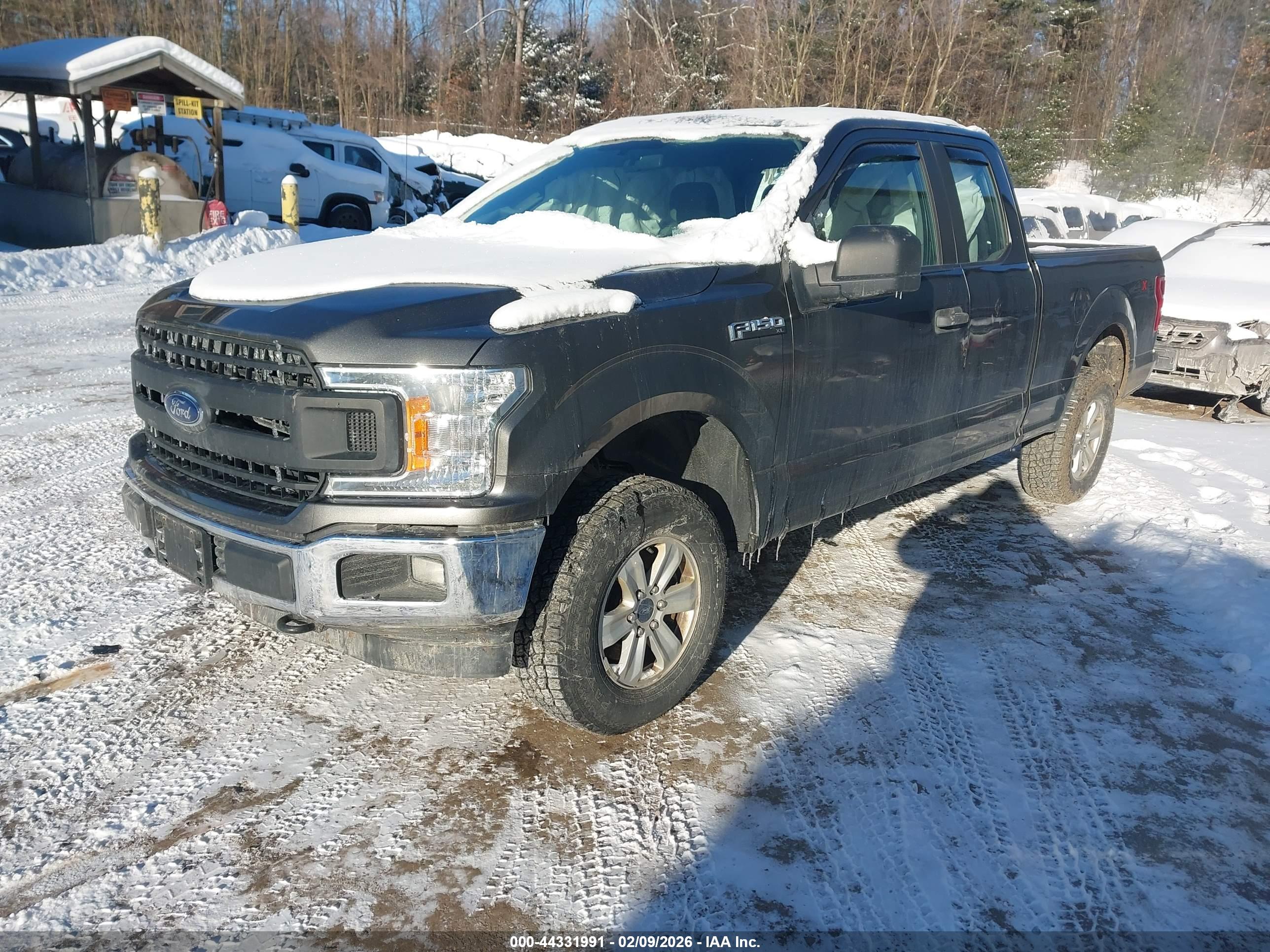 FORD F-150 image 2