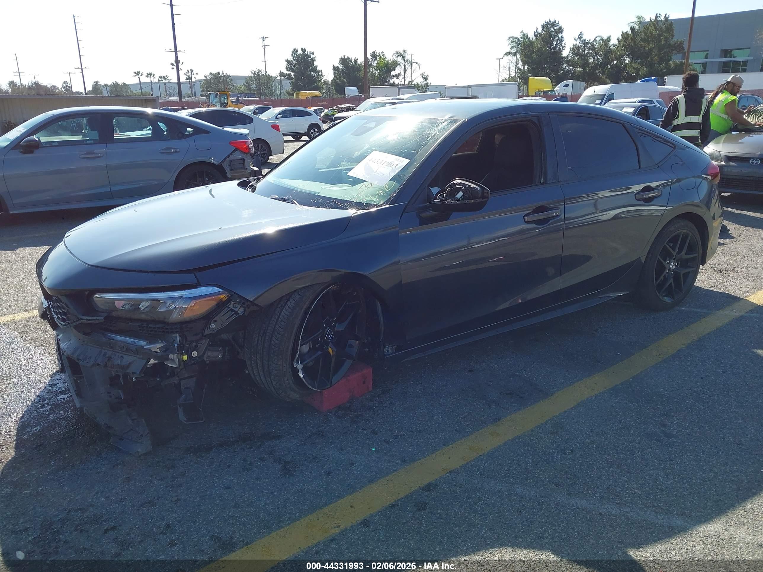 HONDA CIVIC image 2