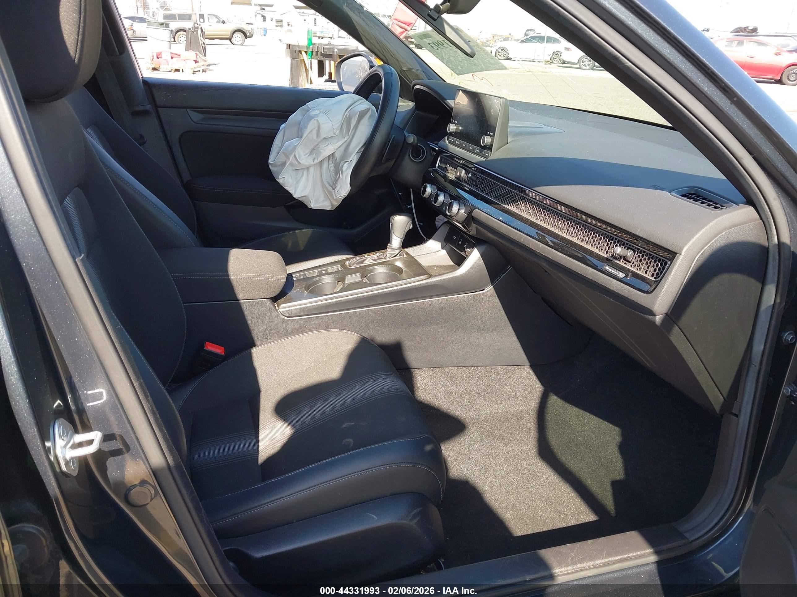 HONDA CIVIC image 5