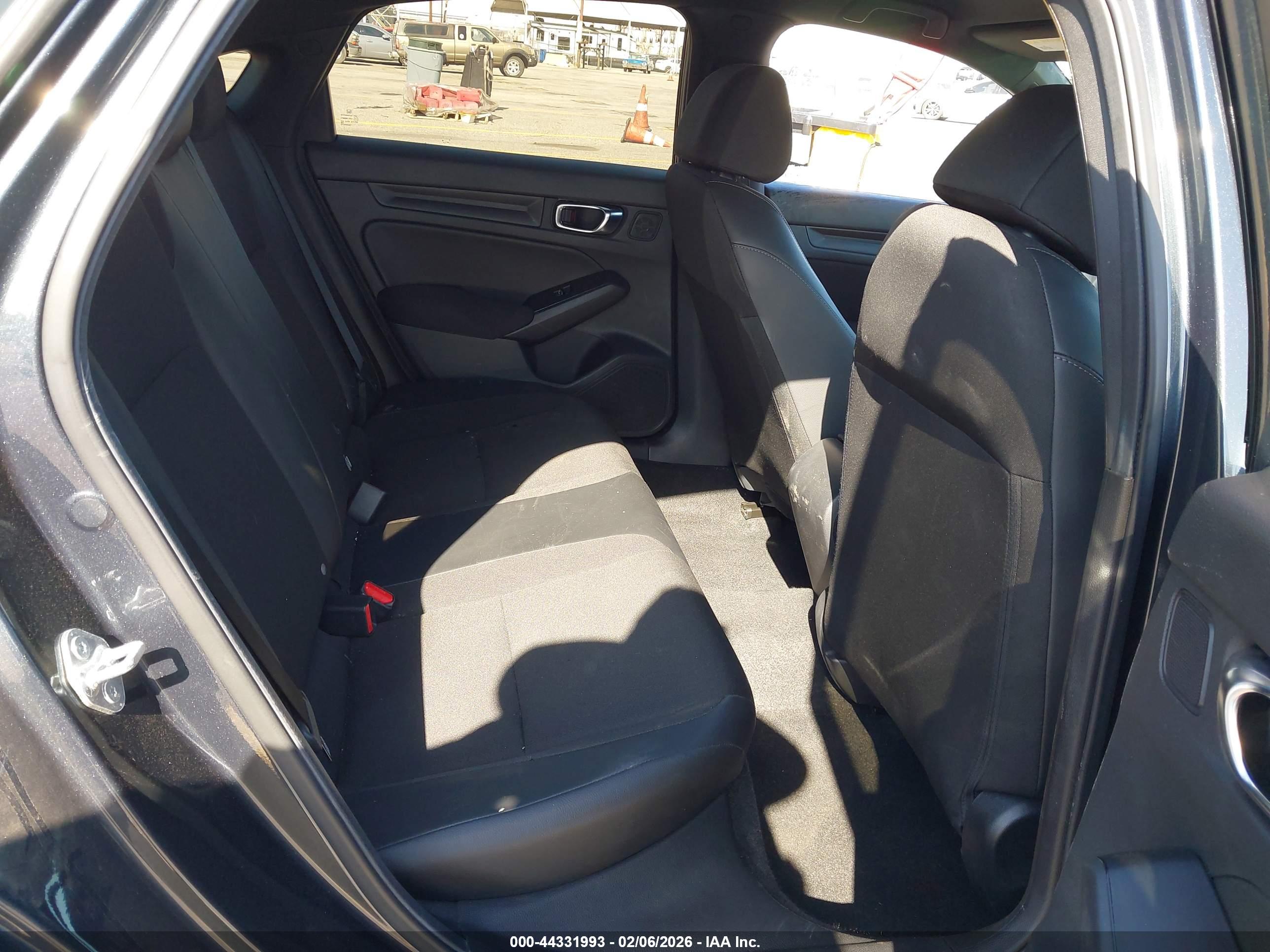 HONDA CIVIC image 8