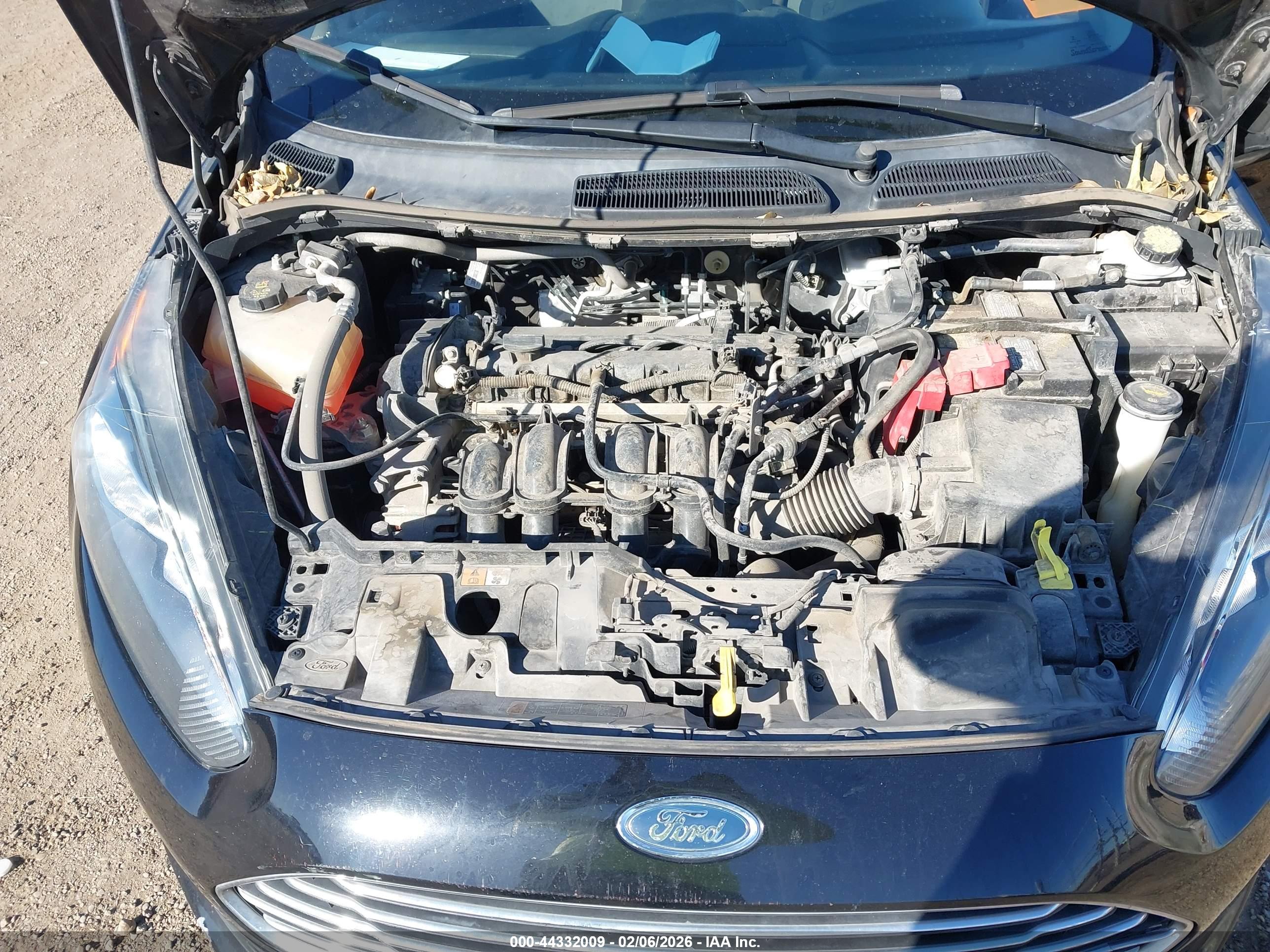 FORD FIESTA image 10