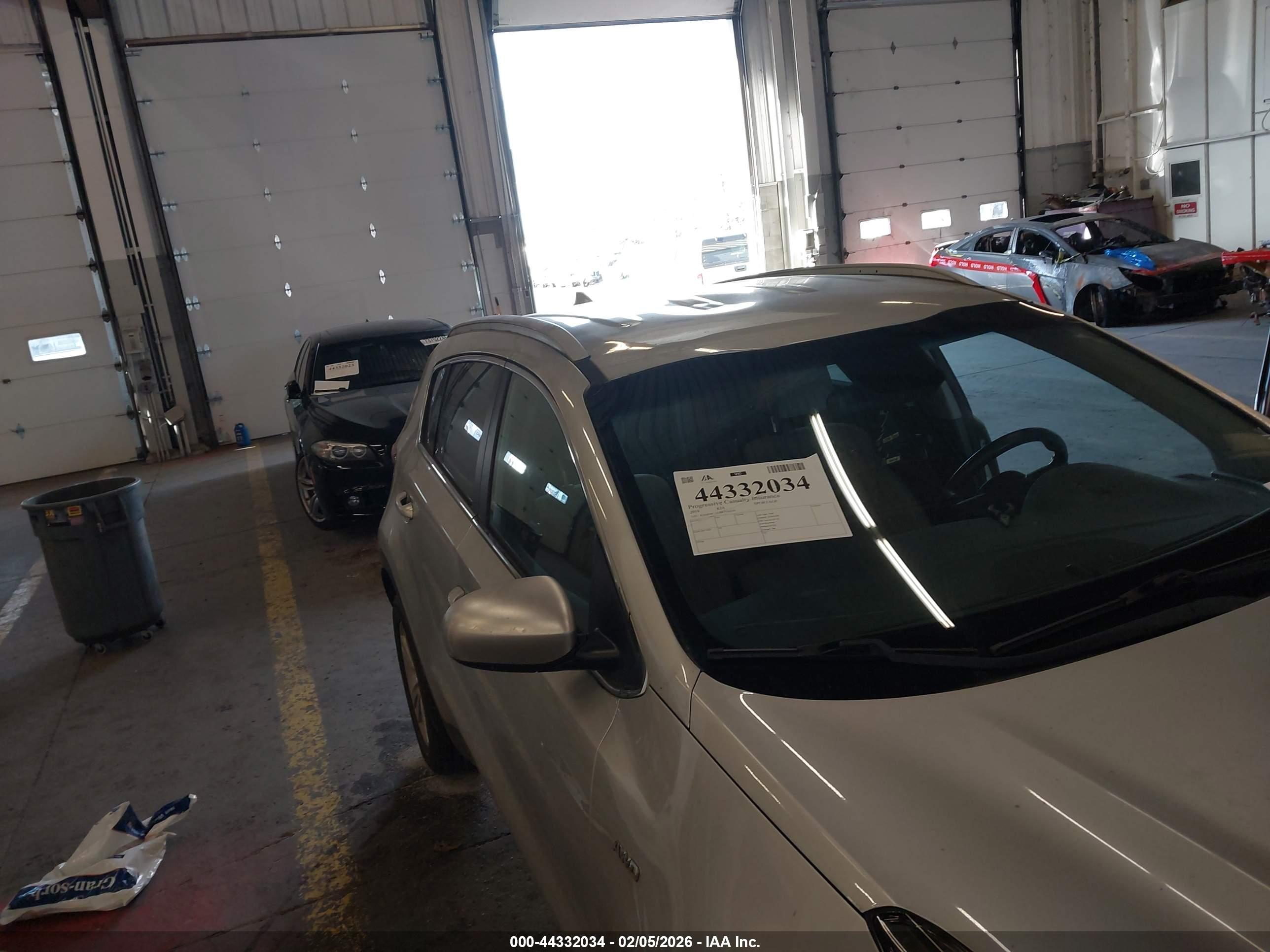 KIA SPORTAGE image 6