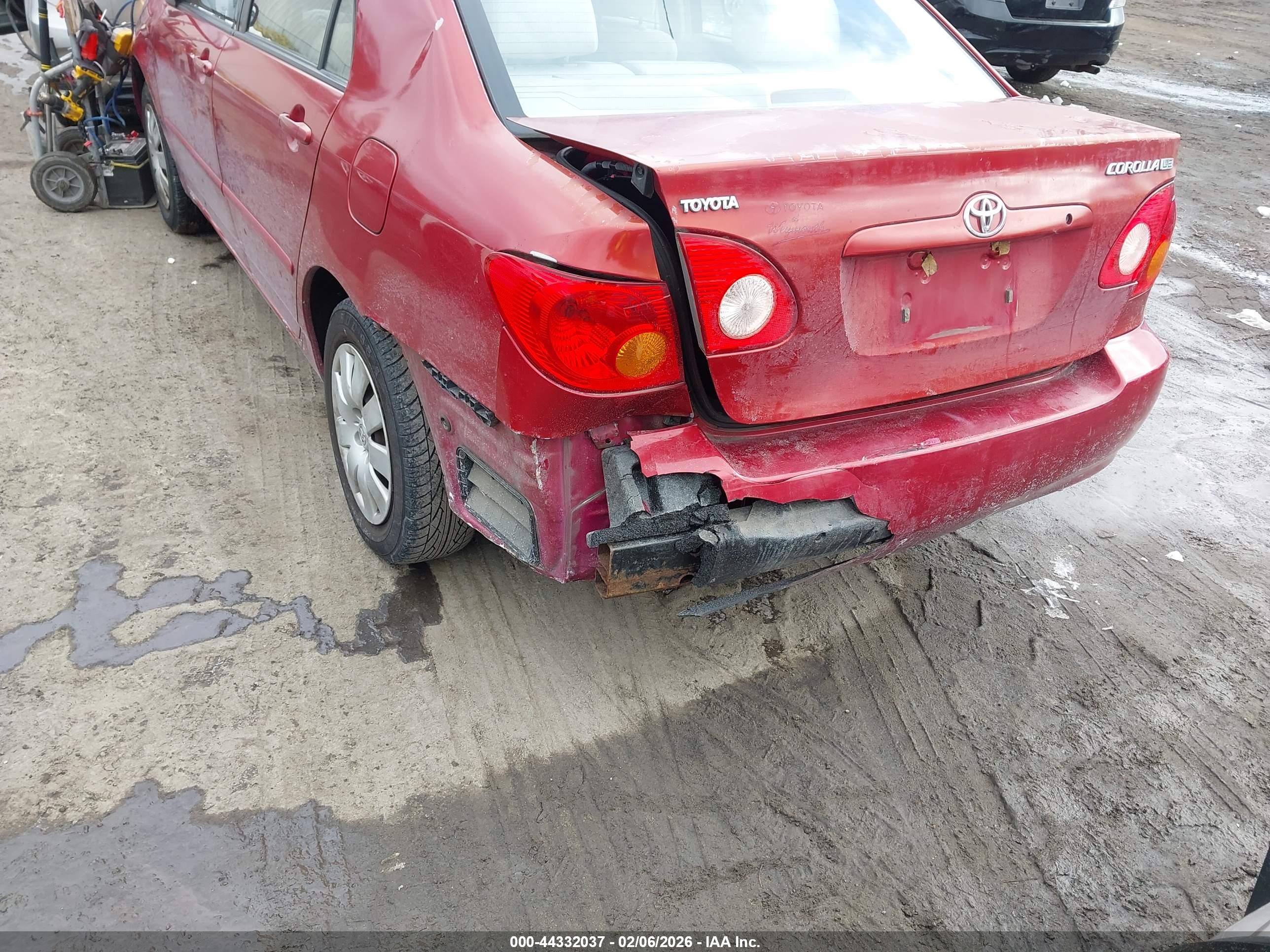 TOYOTA COROLLA image 6