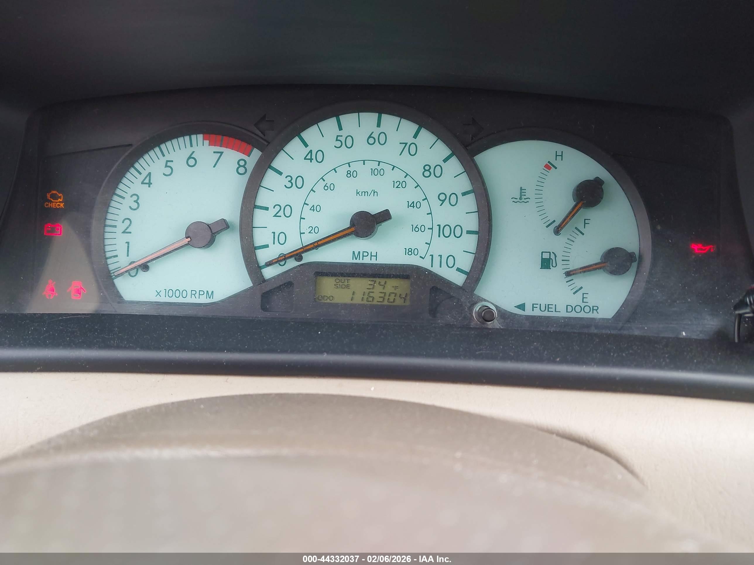 TOYOTA COROLLA image 7