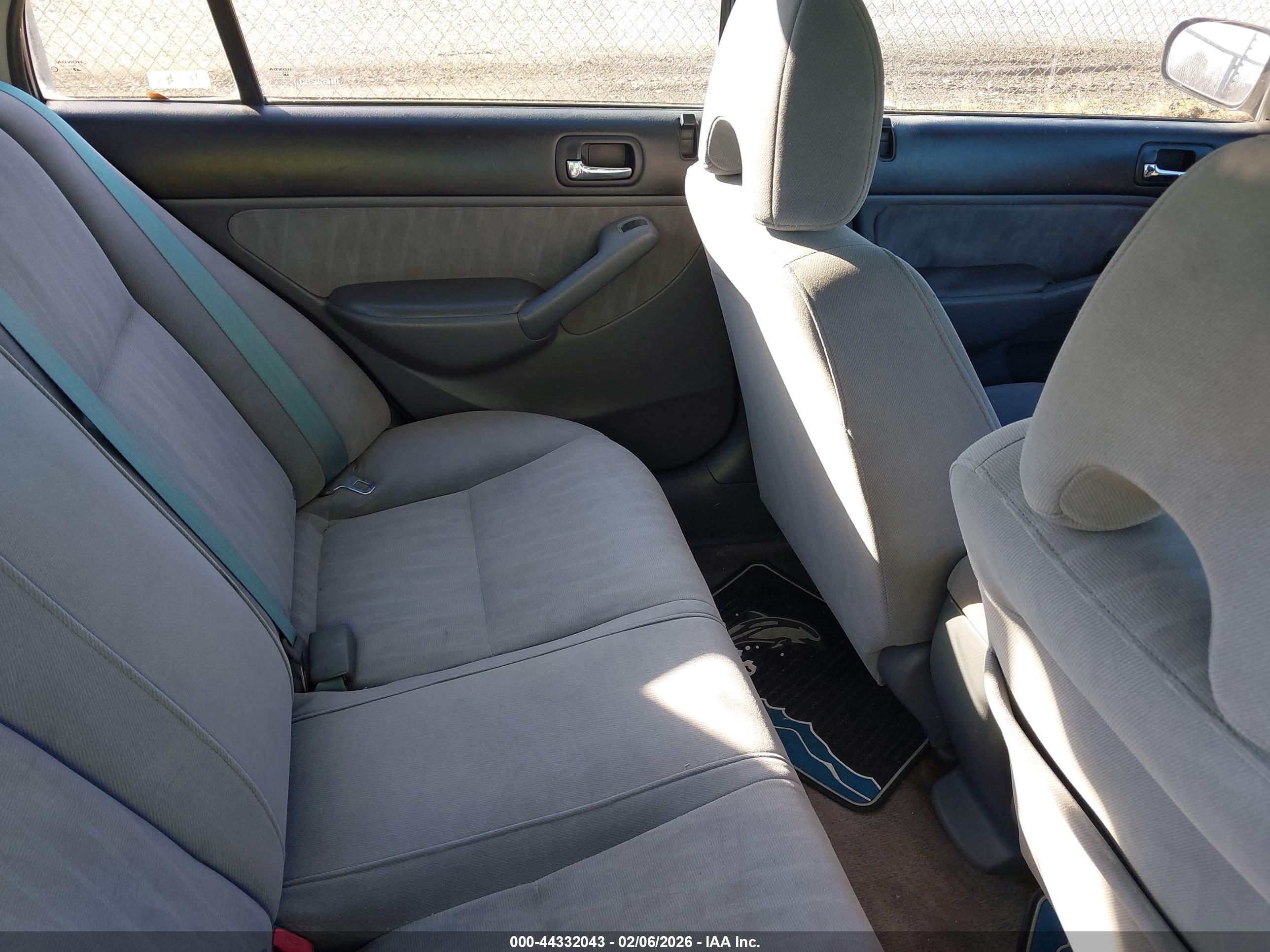 HONDA CIVIC image 8
