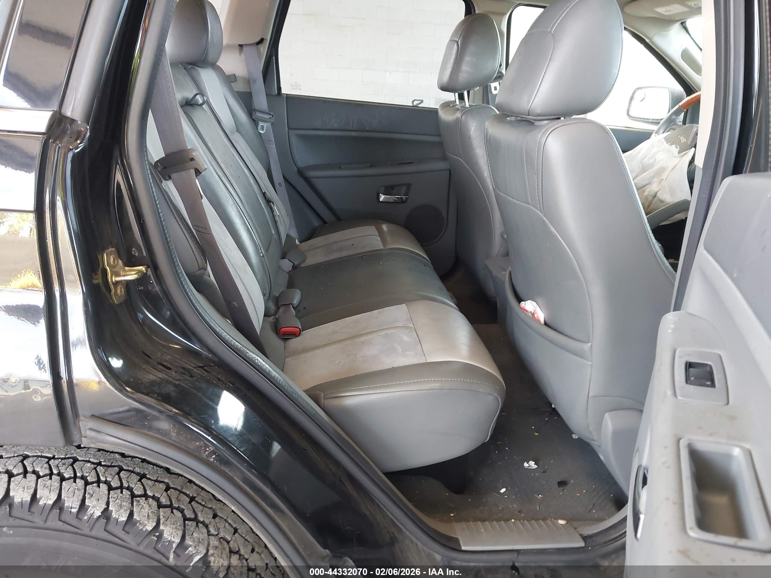 JEEP GRAND image 8