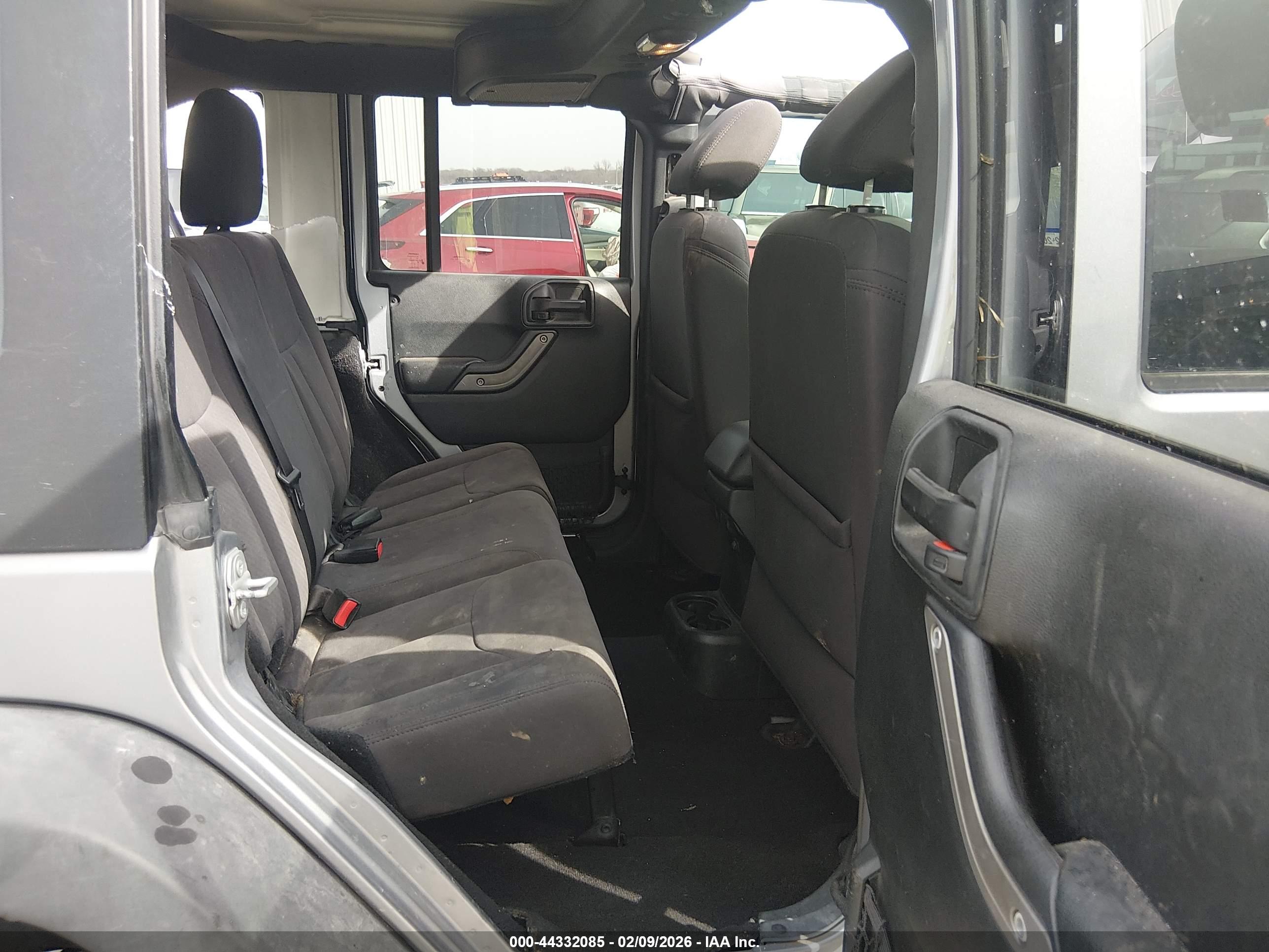 JEEP WRANGLER image 8