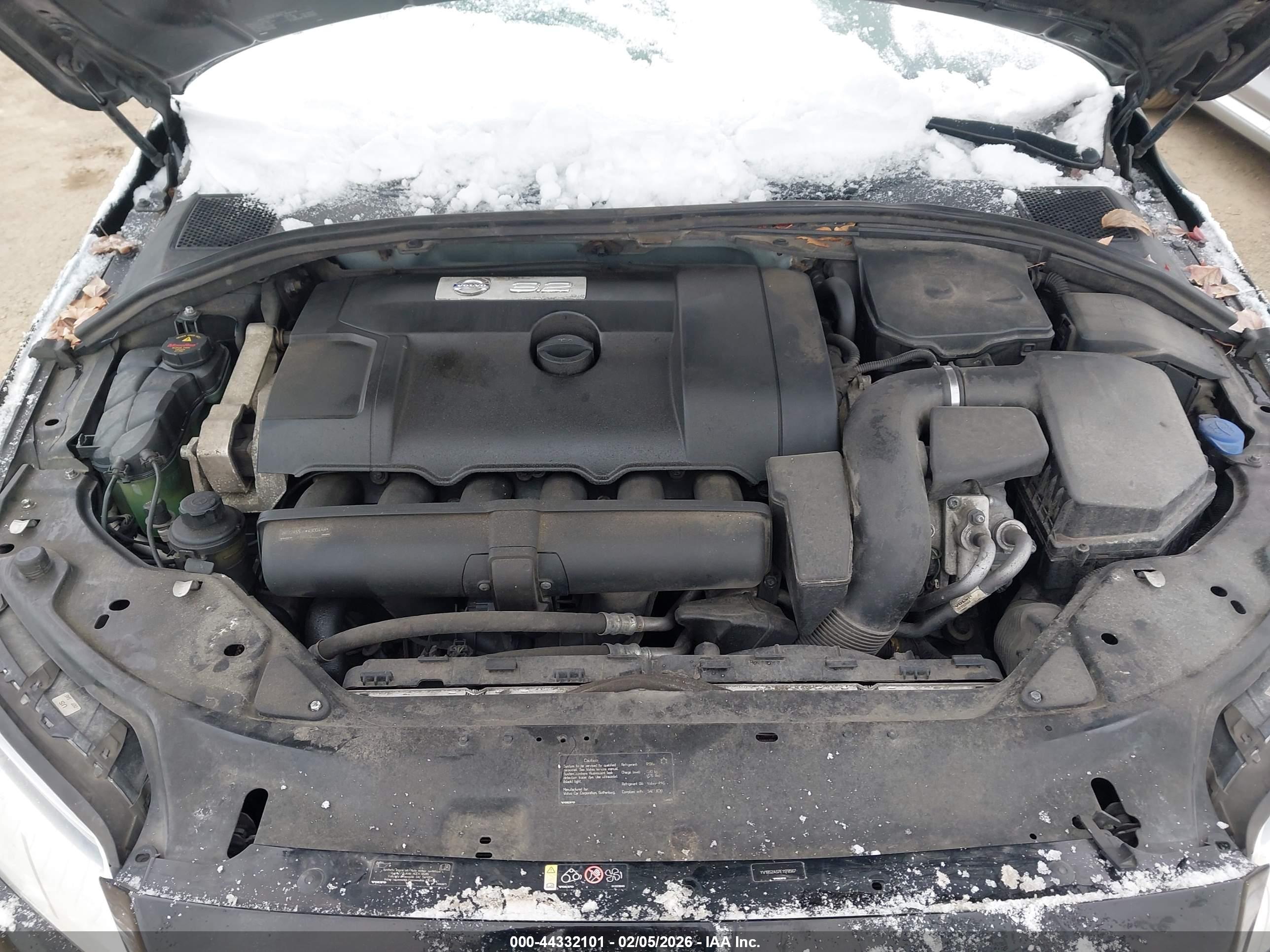 VOLVO S80 image 10