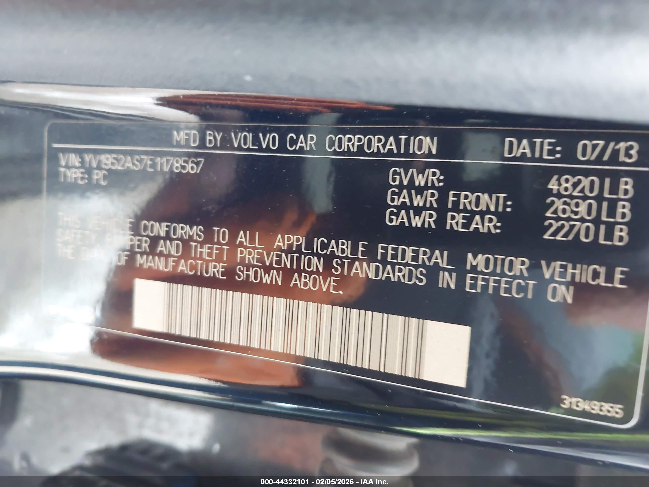 VOLVO S80 image 9