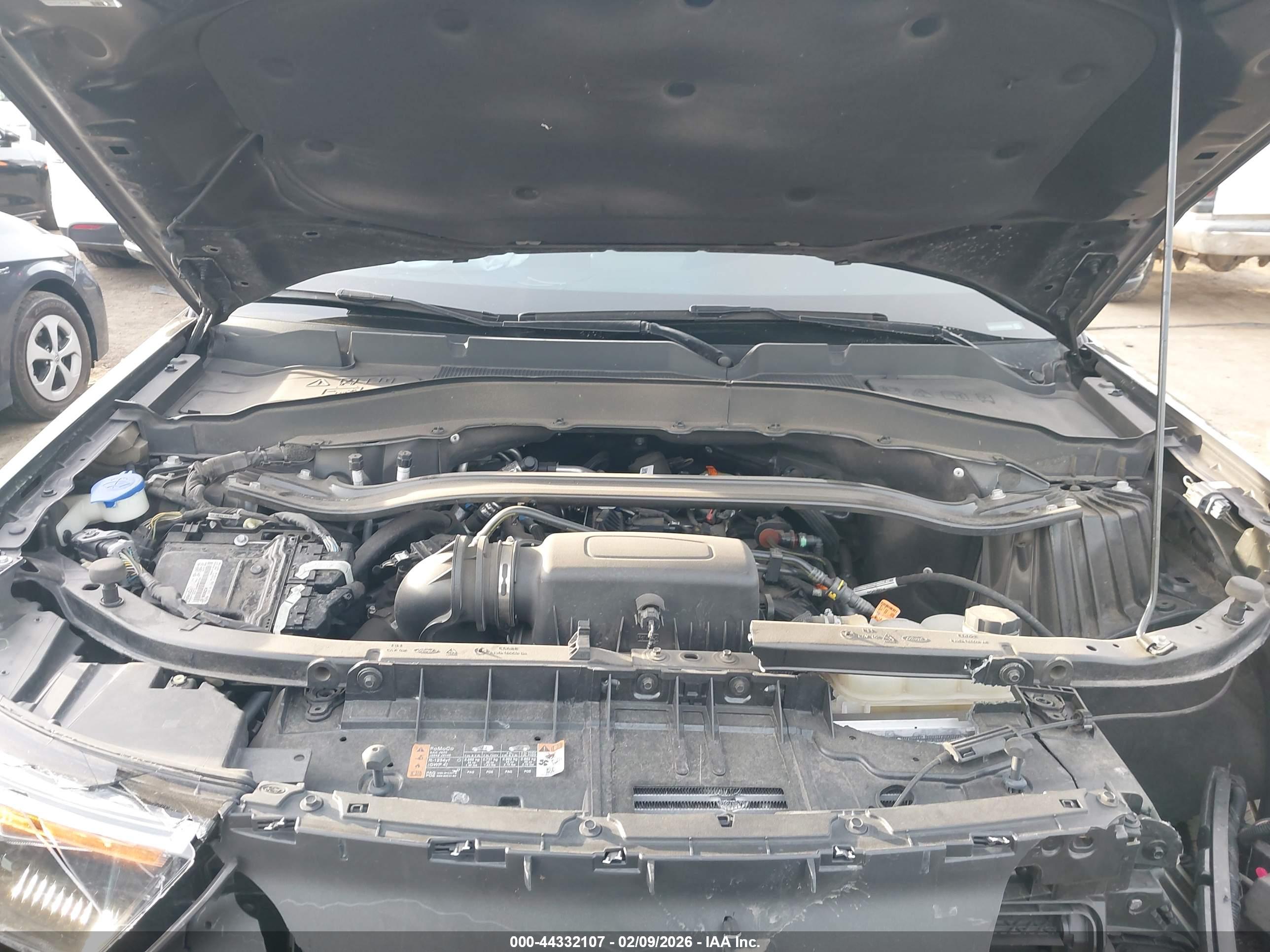 FORD EXPLORER image 10
