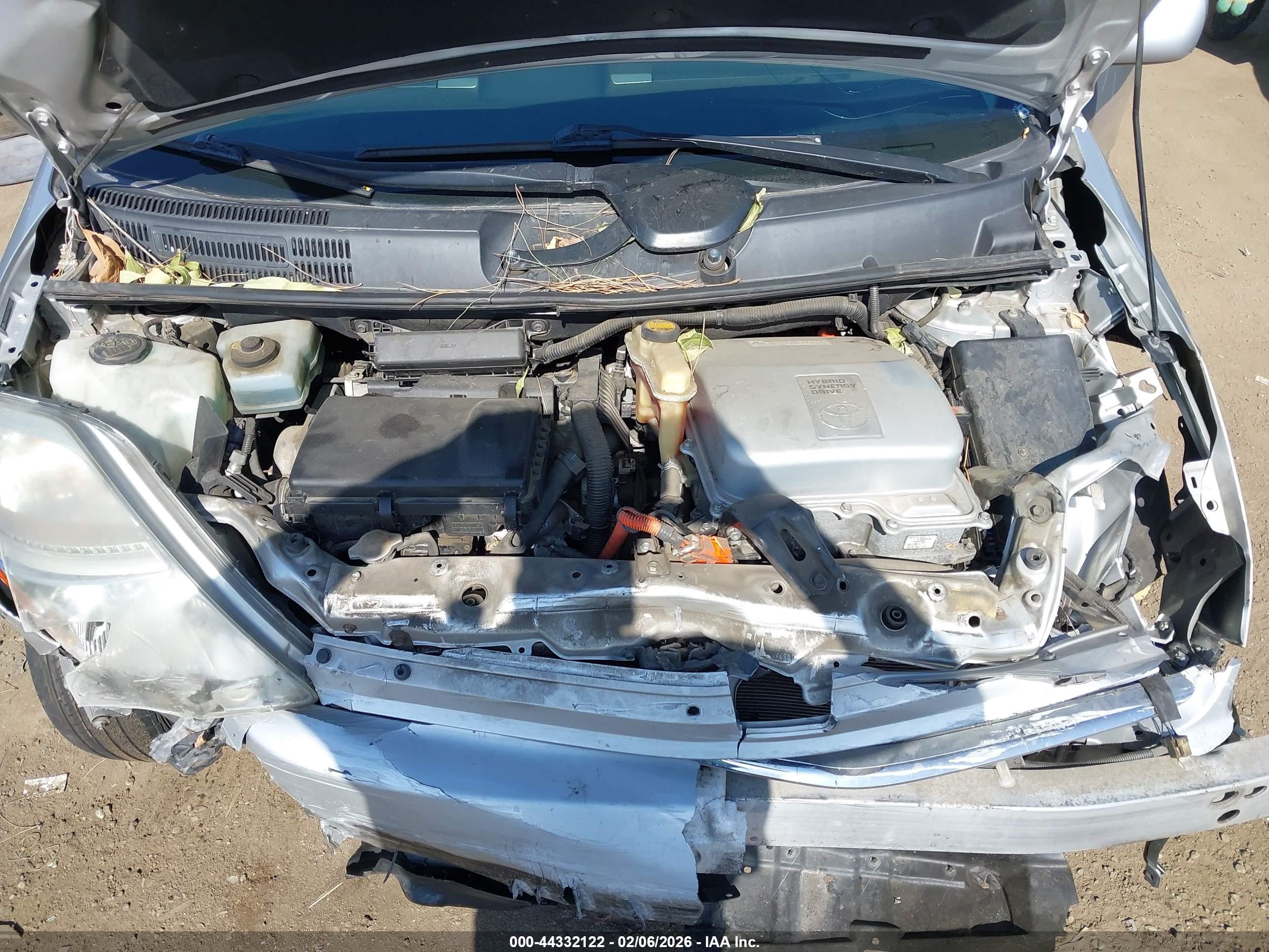 TOYOTA PRIUS image 10