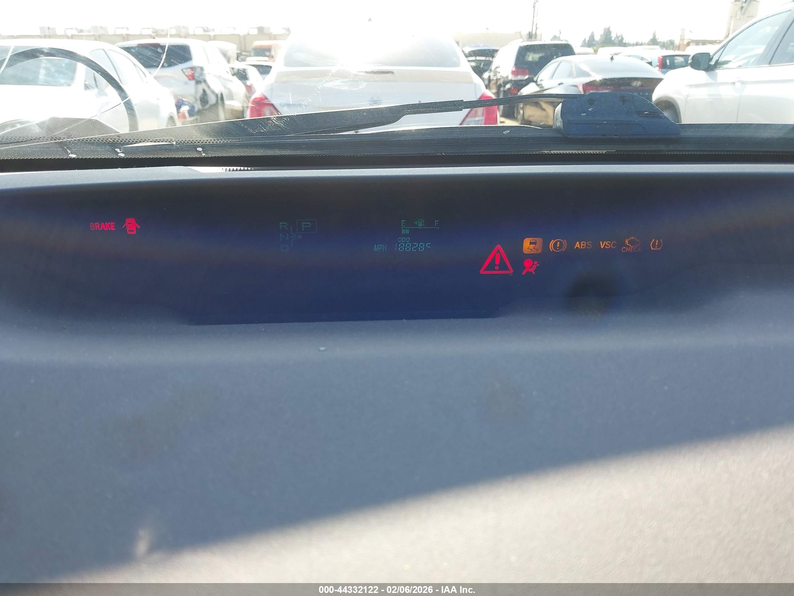 TOYOTA PRIUS image 7
