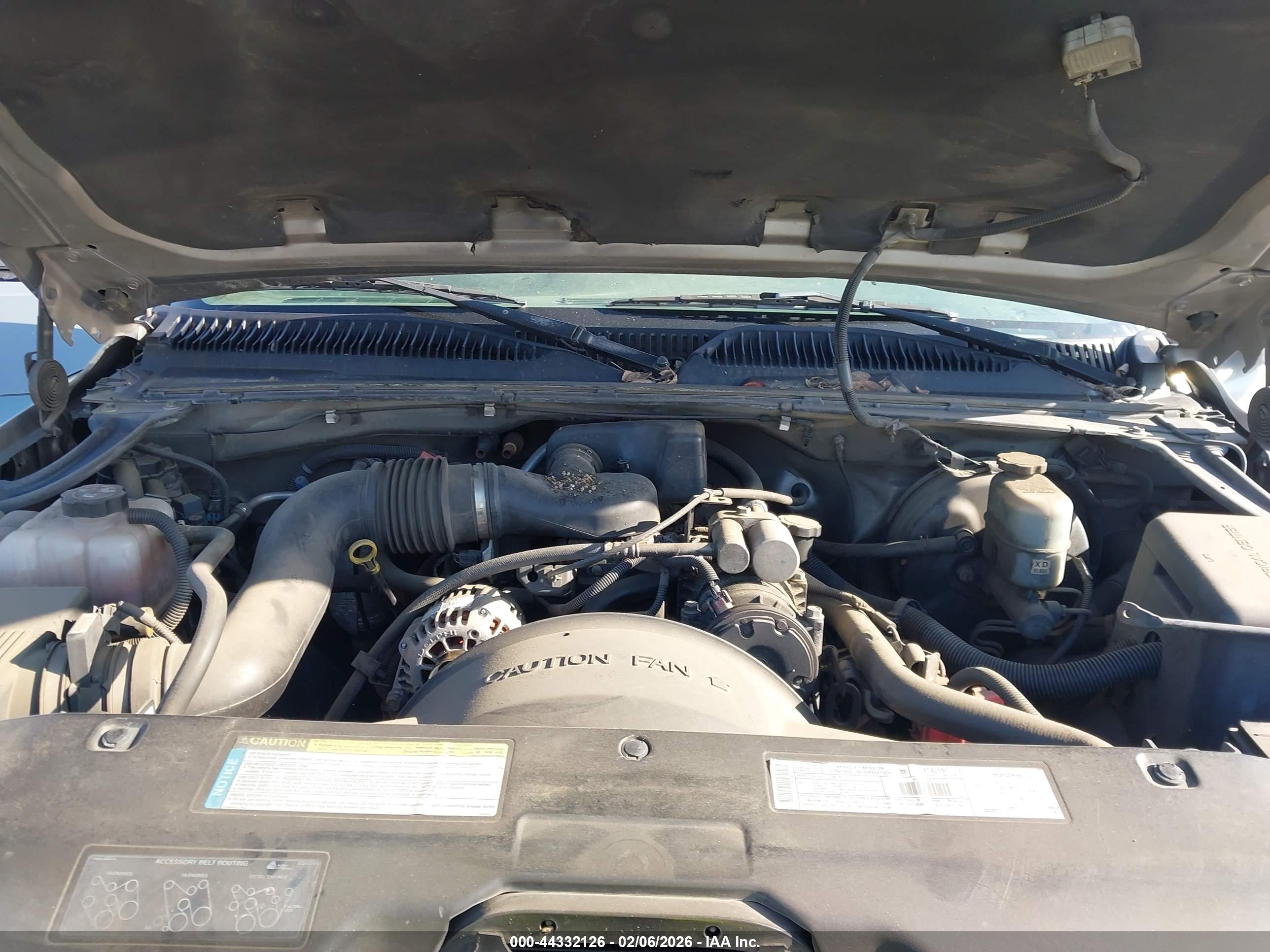 CHEVROLET SILVERADO image 10